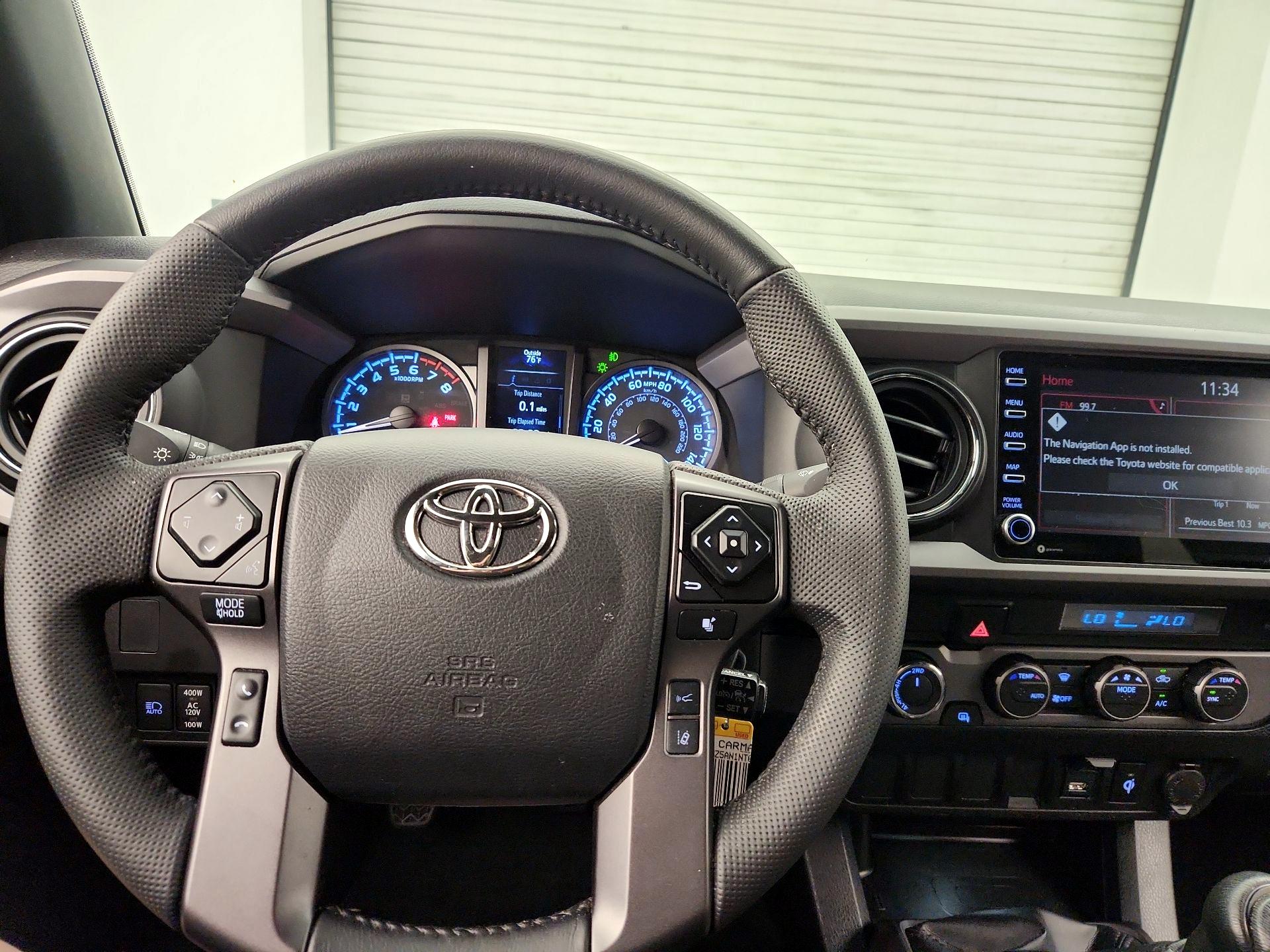 Thumbnail: 2022 Toyota Tacoma - 10