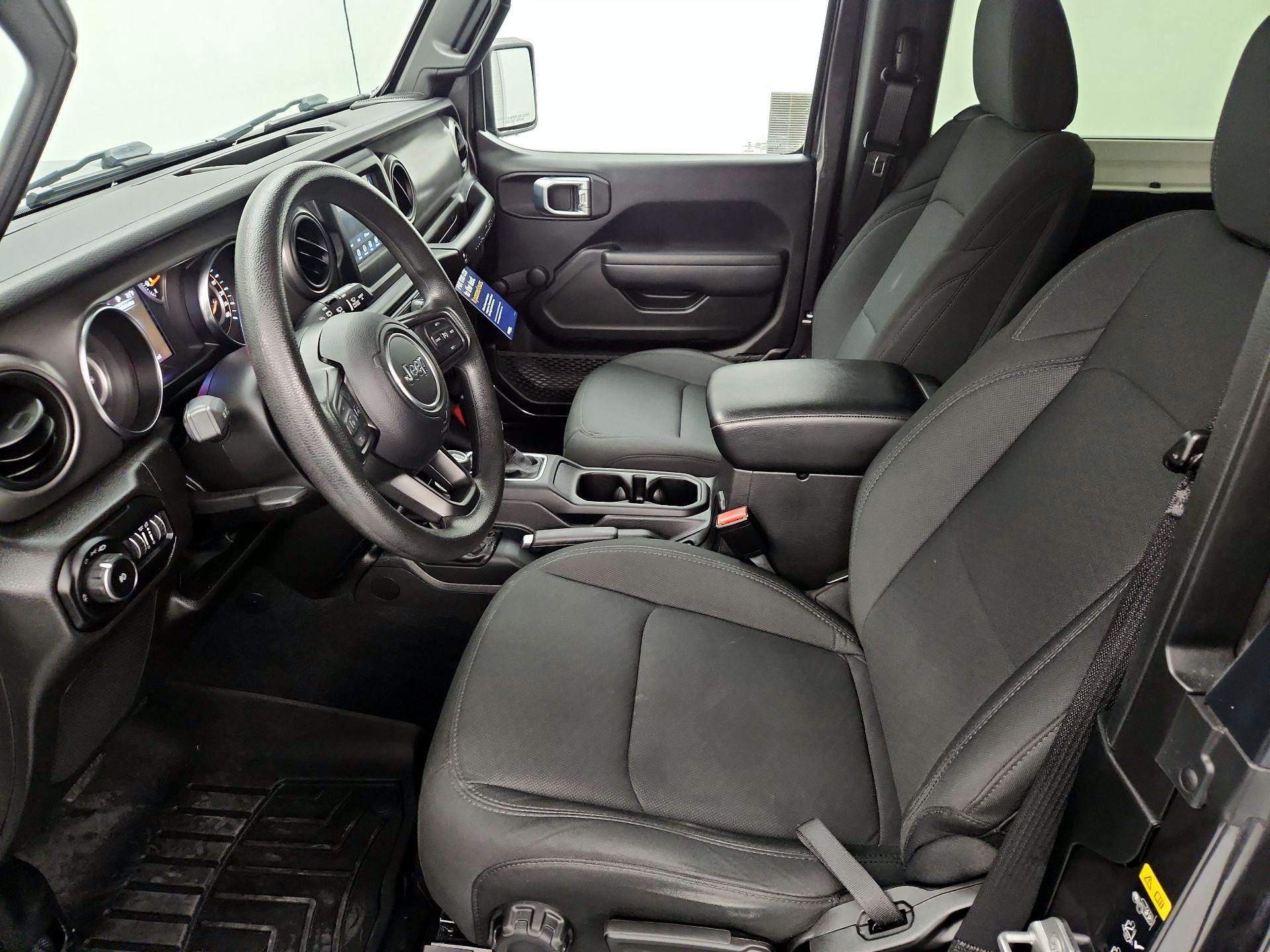 Thumbnail: 2022 Jeep Wrangler - 11