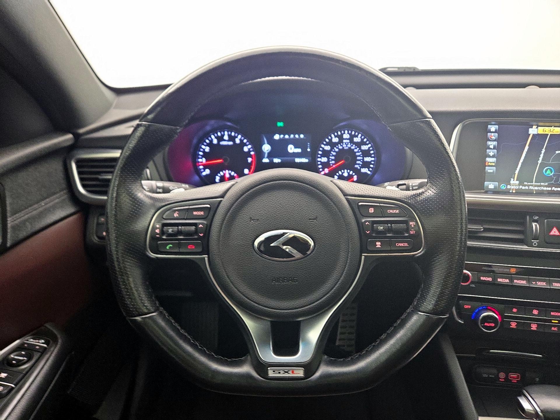 Thumbnail: 2016 Kia Optima - 10