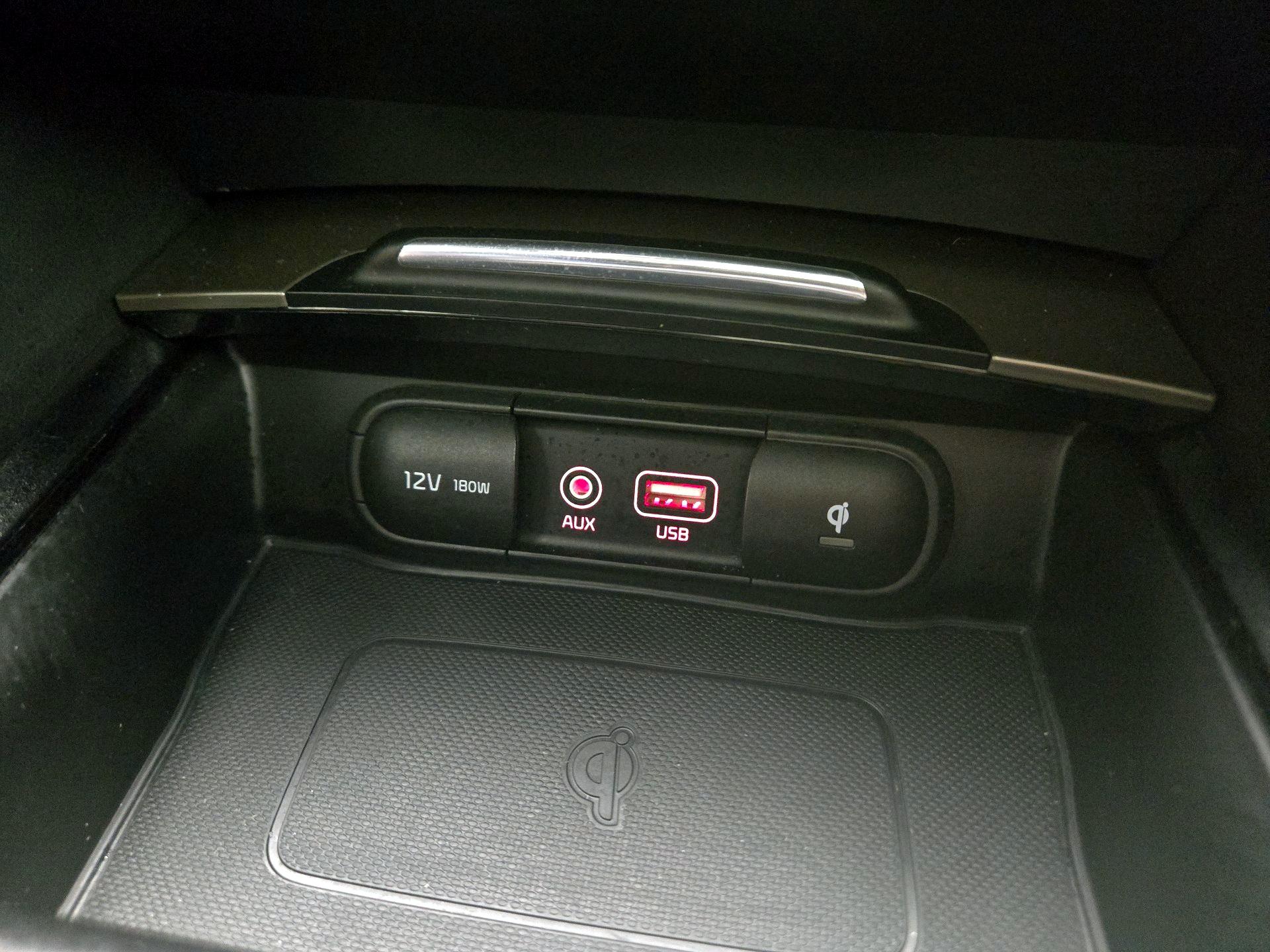 Thumbnail: 2016 Kia Optima - 19