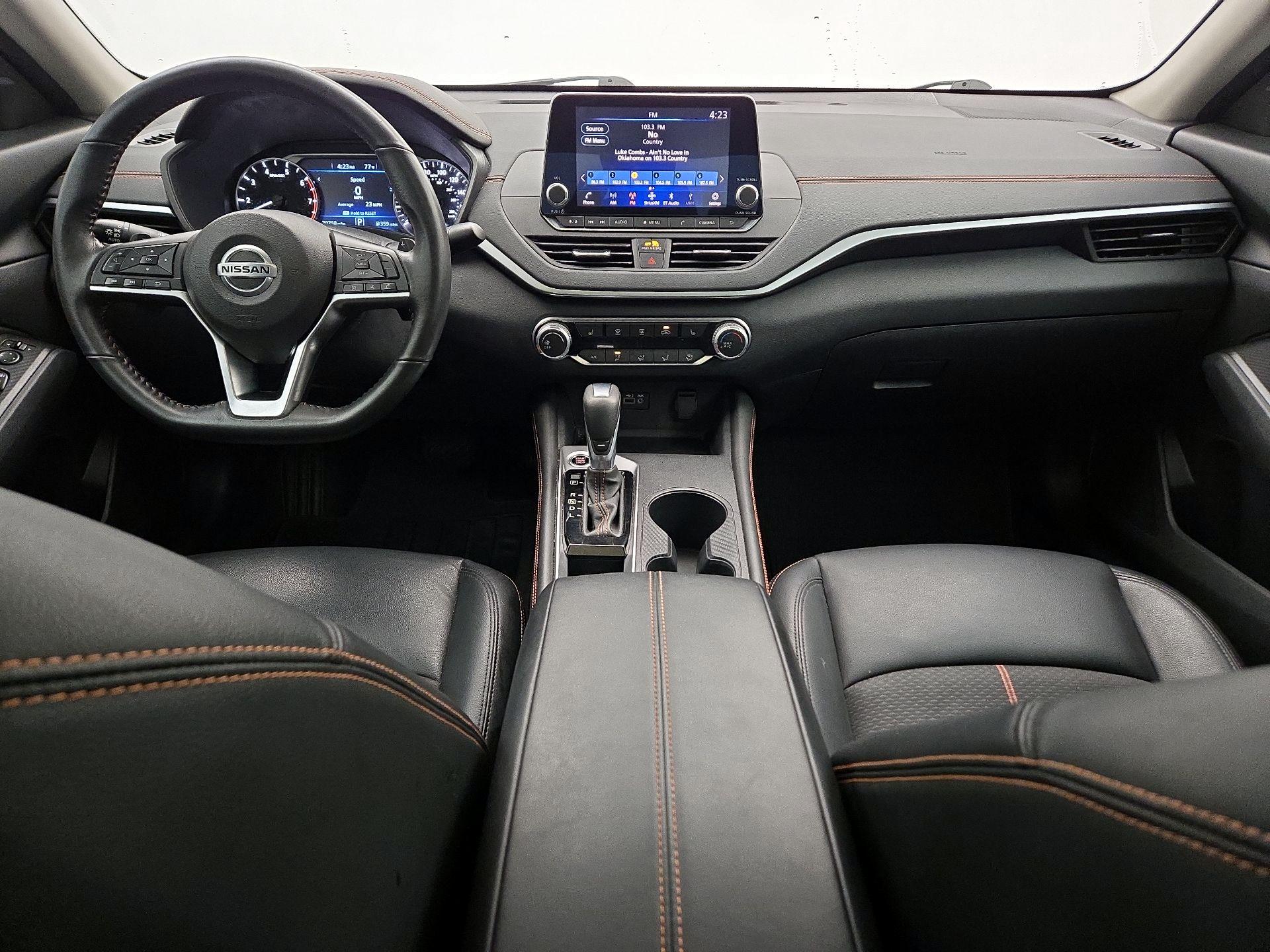 Thumbnail: 2022 Nissan Altima - 9