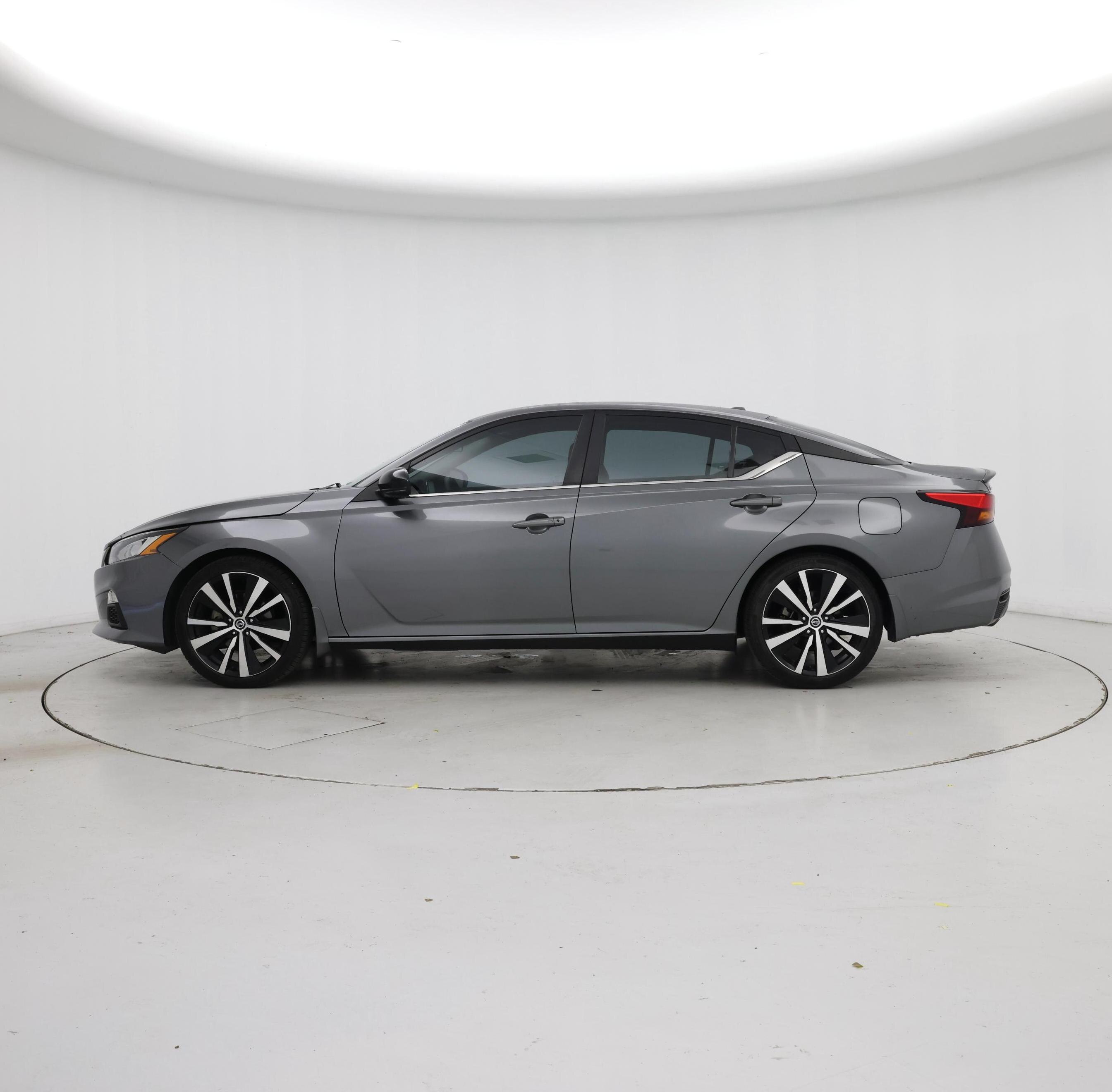 Thumbnail: 2022 Nissan Altima - 3