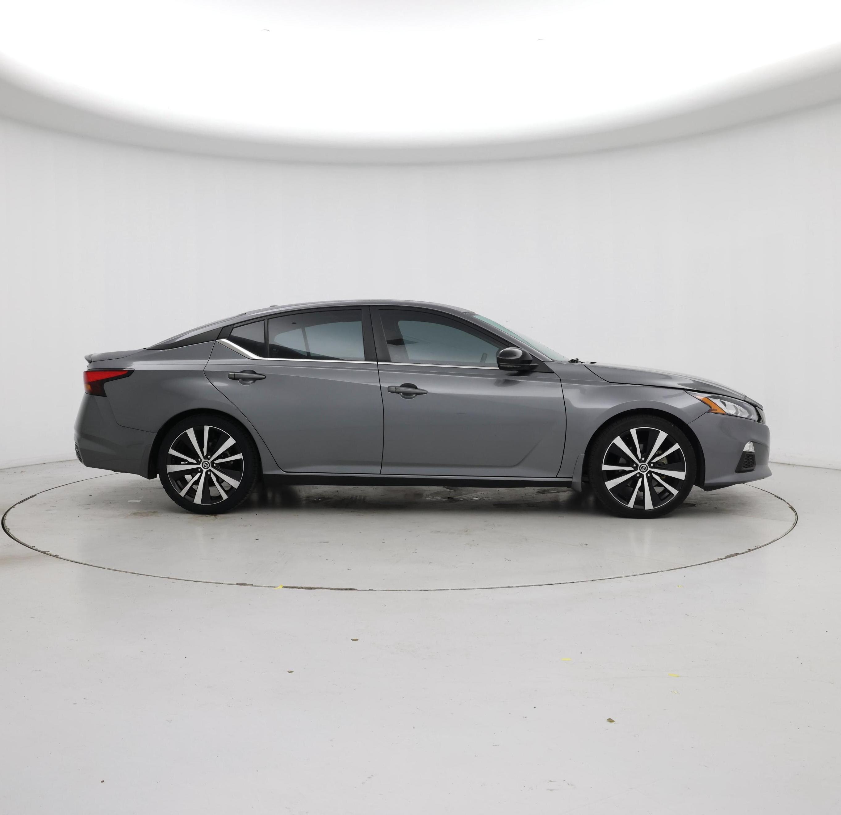 Thumbnail: 2022 Nissan Altima - 7