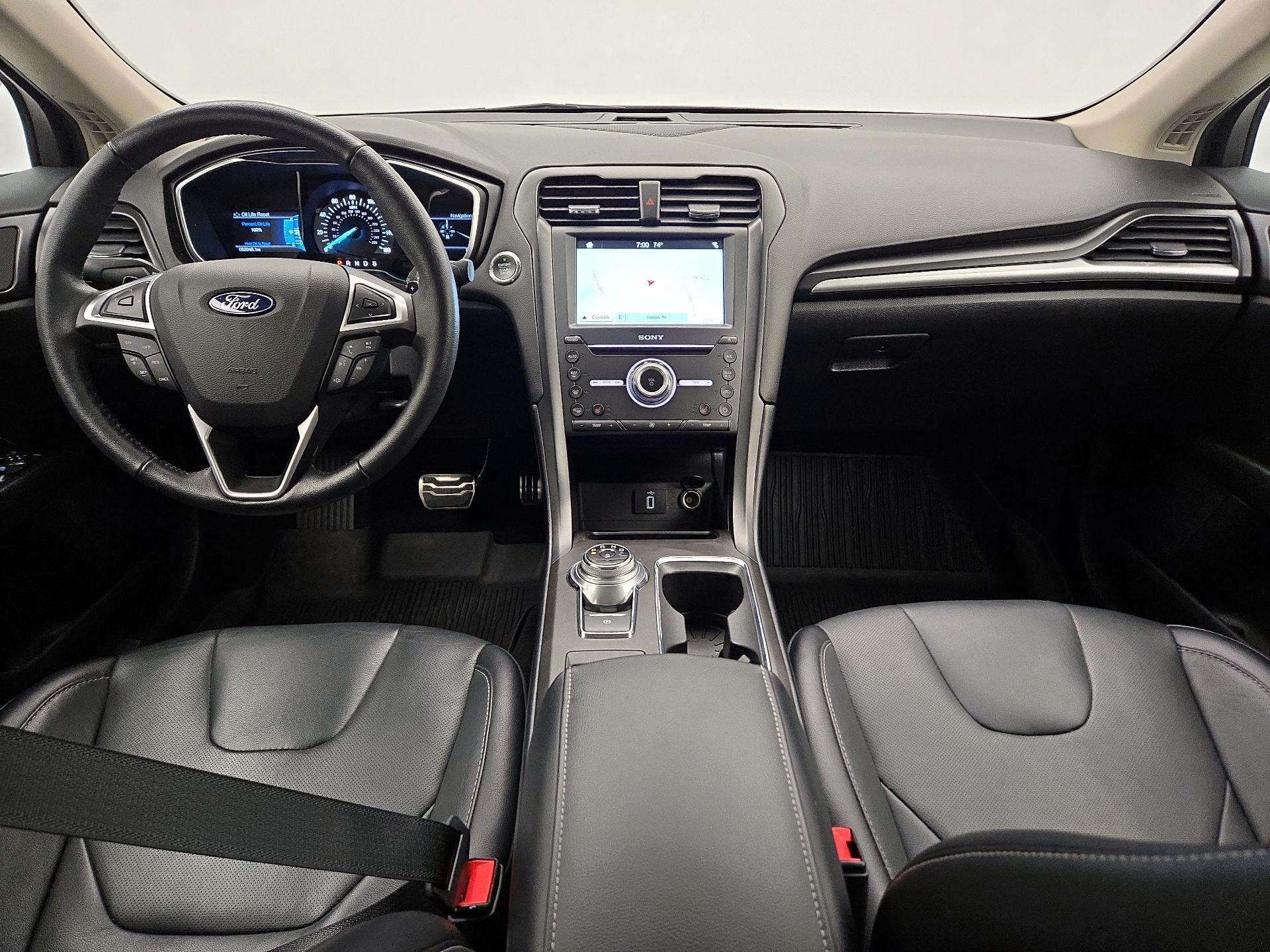 Thumbnail: 2017 Ford Fusion - 9
