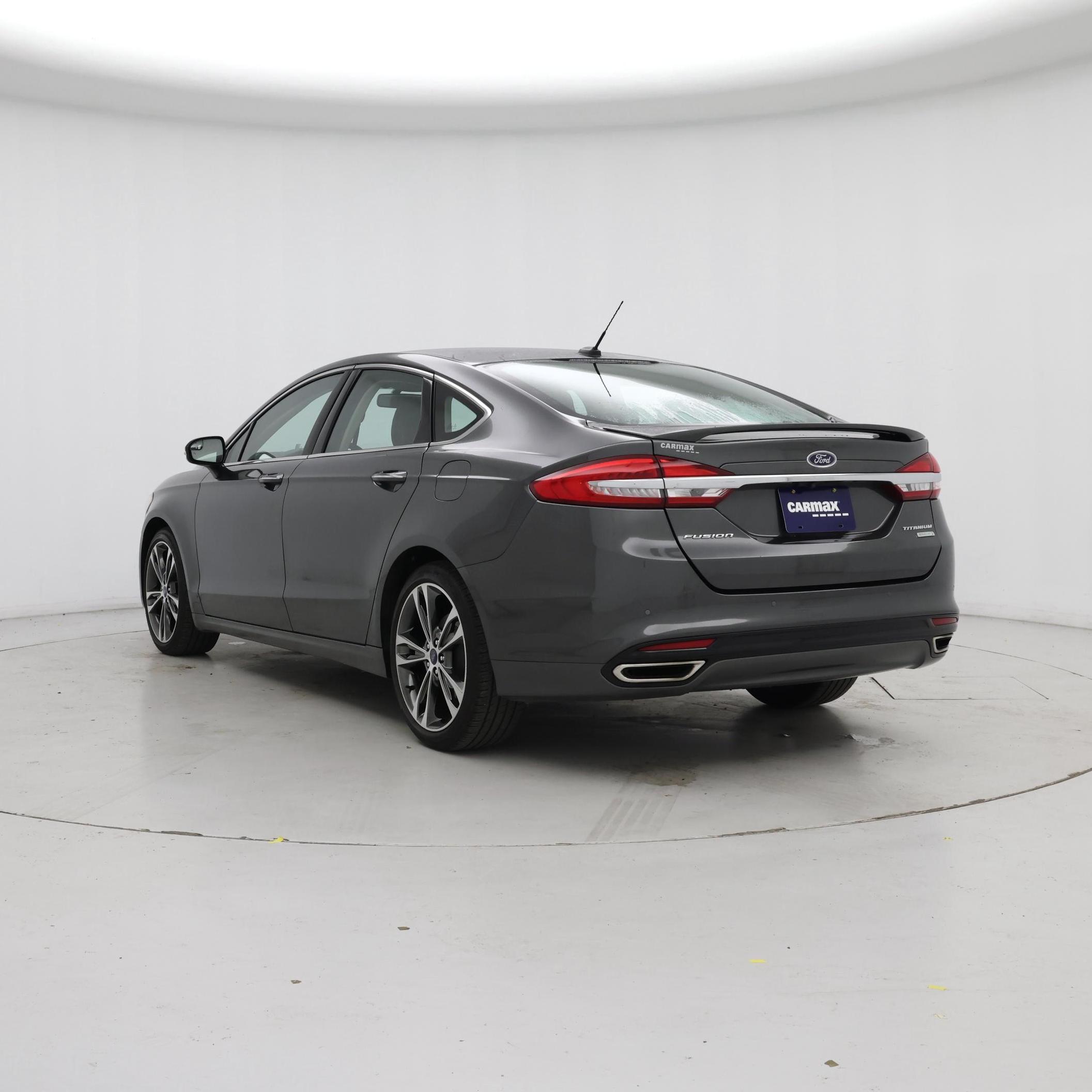Thumbnail: 2017 Ford Fusion - 2
