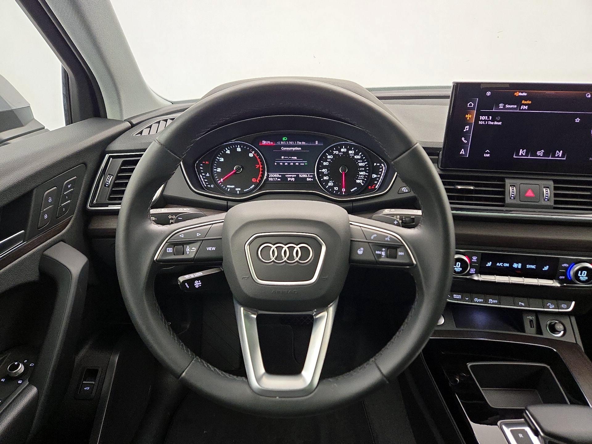 Thumbnail: 2022 Audi Q5 - 10