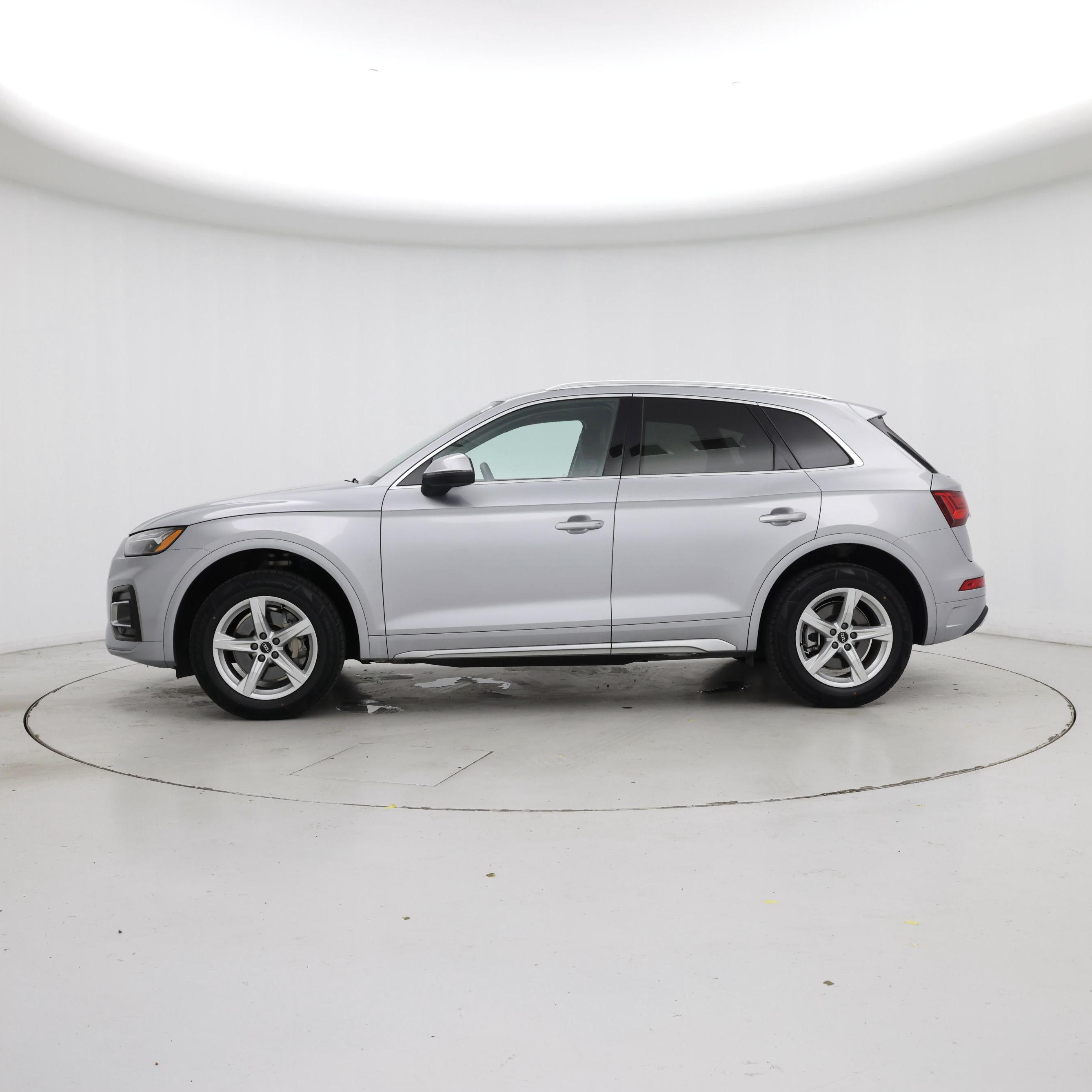 Thumbnail: 2022 Audi Q5 - 3