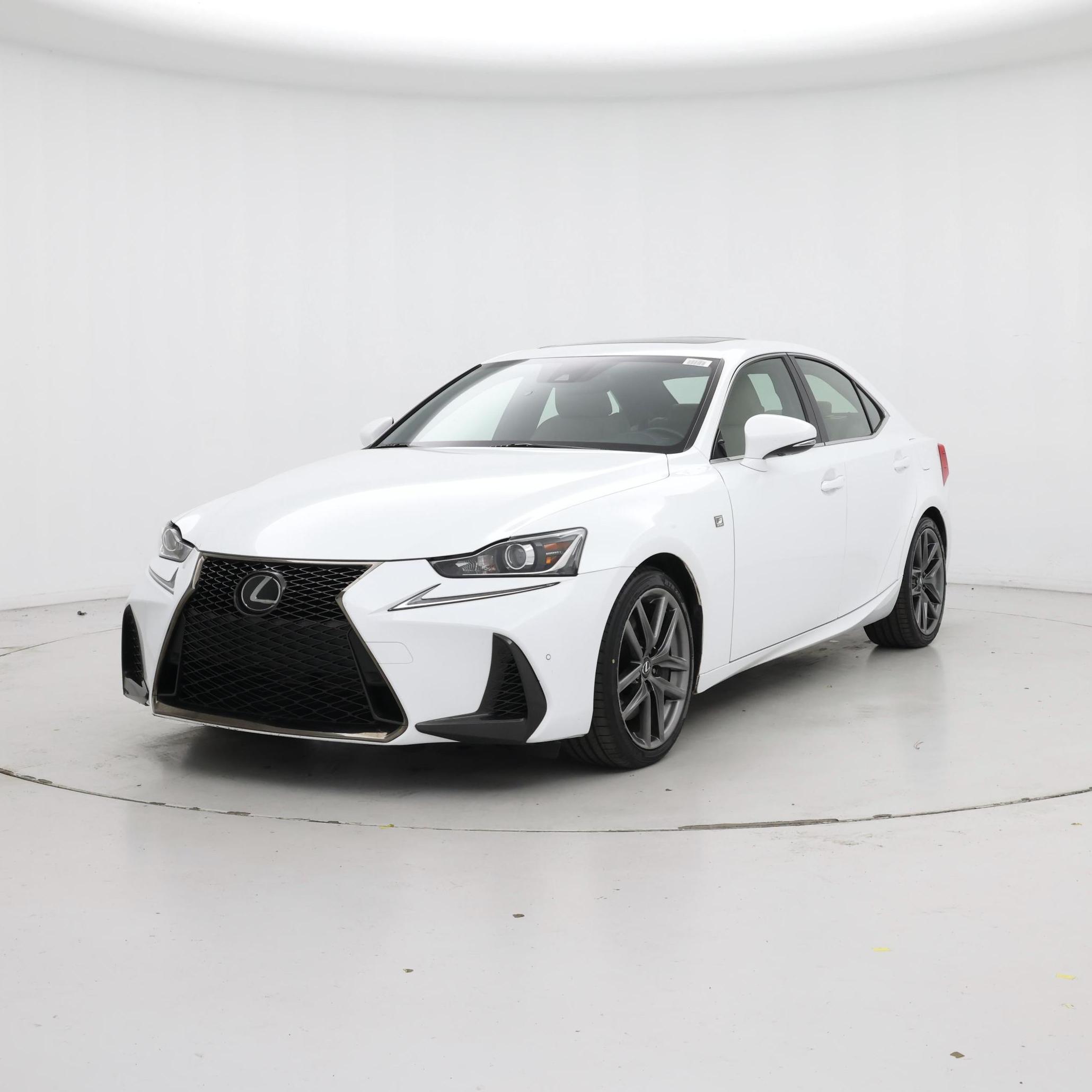 Thumbnail: 2019 Lexus IS - 4