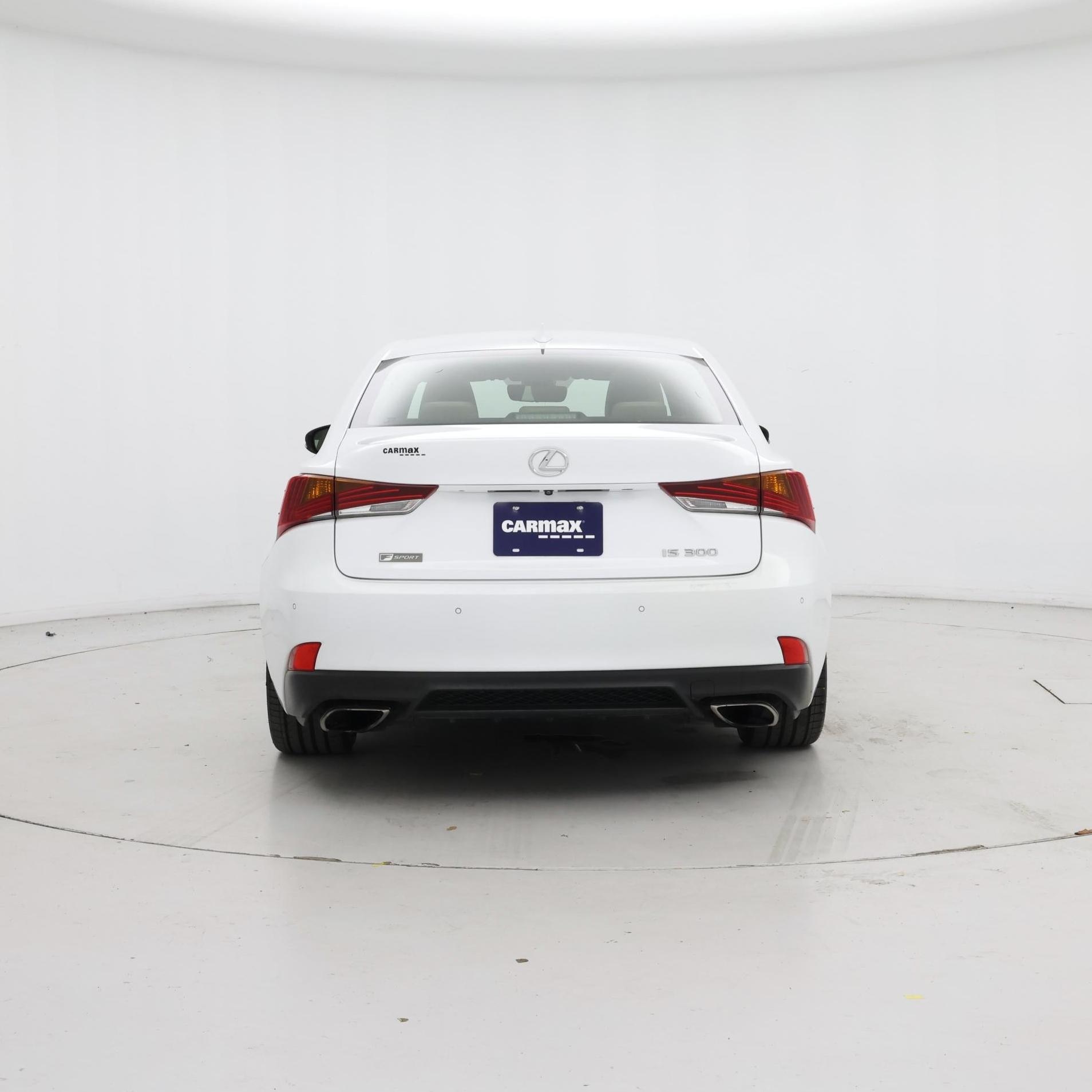Thumbnail: 2019 Lexus IS - 6