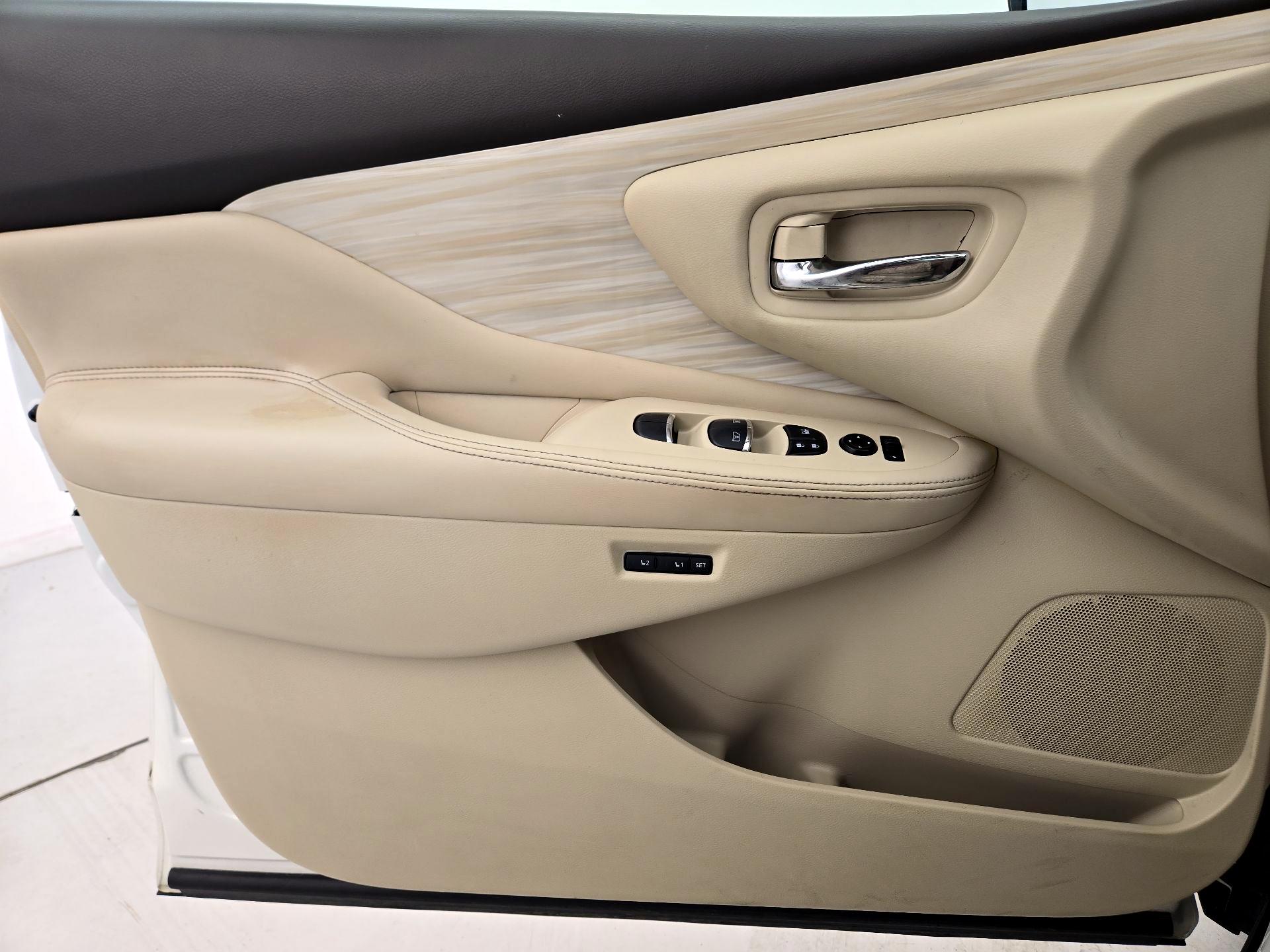 Thumbnail: 2015 Nissan Murano - 12