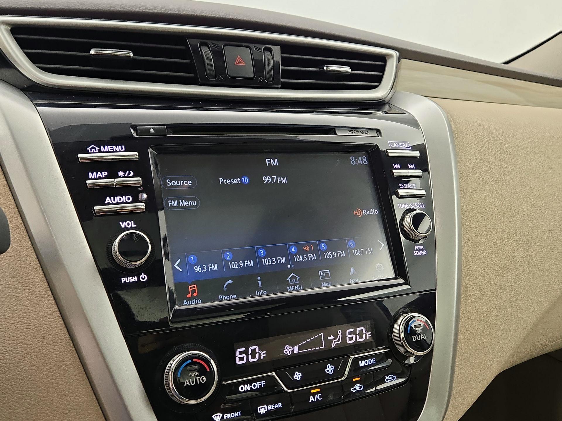 Thumbnail: 2015 Nissan Murano - 15