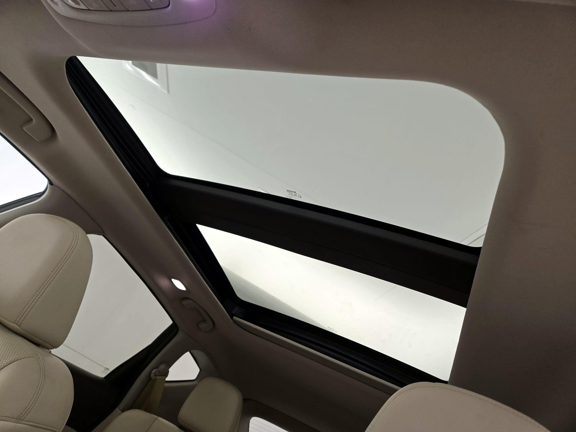 Thumbnail: 2015 Nissan Murano - 19