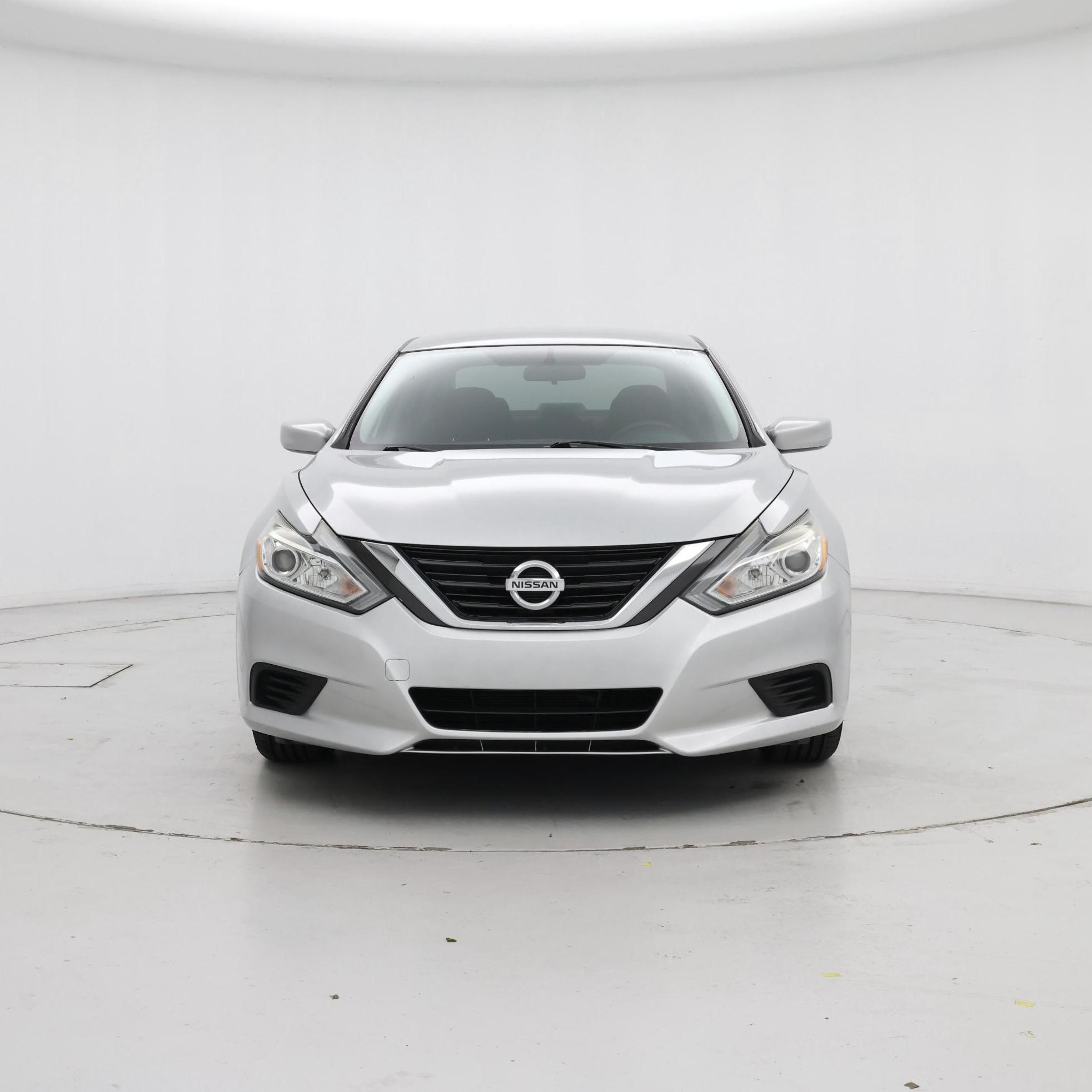 Thumbnail: 2016 Nissan Altima - 5