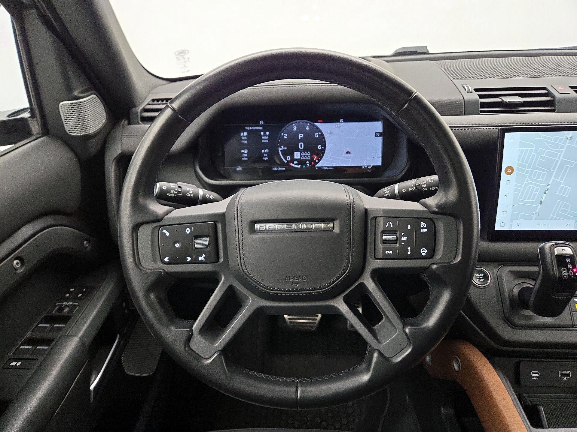 Thumbnail: 2023 Land Rover Defender - 10