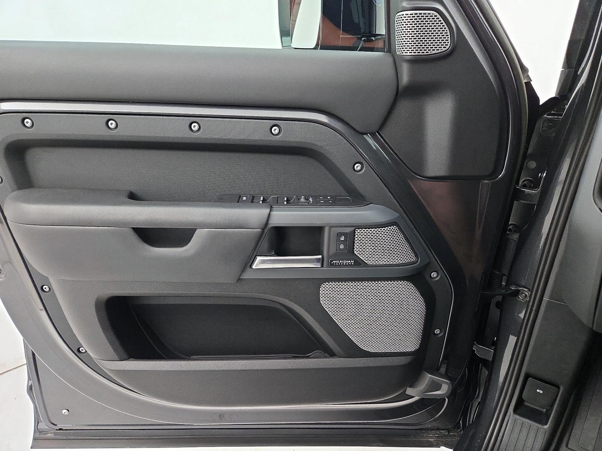 Thumbnail: 2023 Land Rover Defender - 12