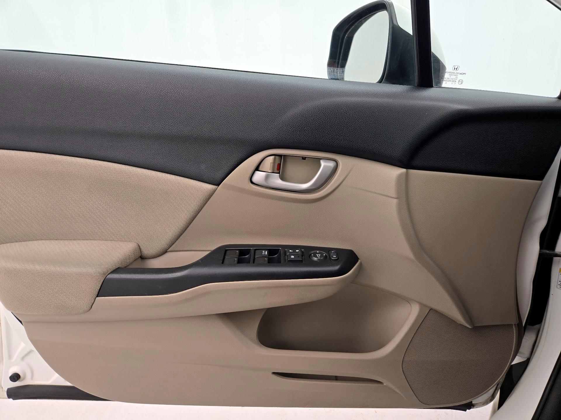 Thumbnail: 2013 Honda Civic - 12