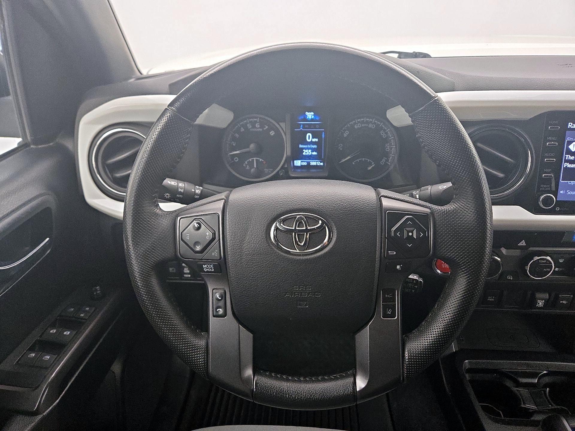 Thumbnail: 2021 Toyota Tacoma - 10