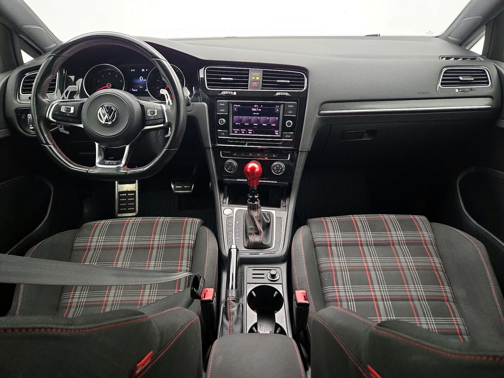 Thumbnail: 2019 Volkswagen Golf - 9