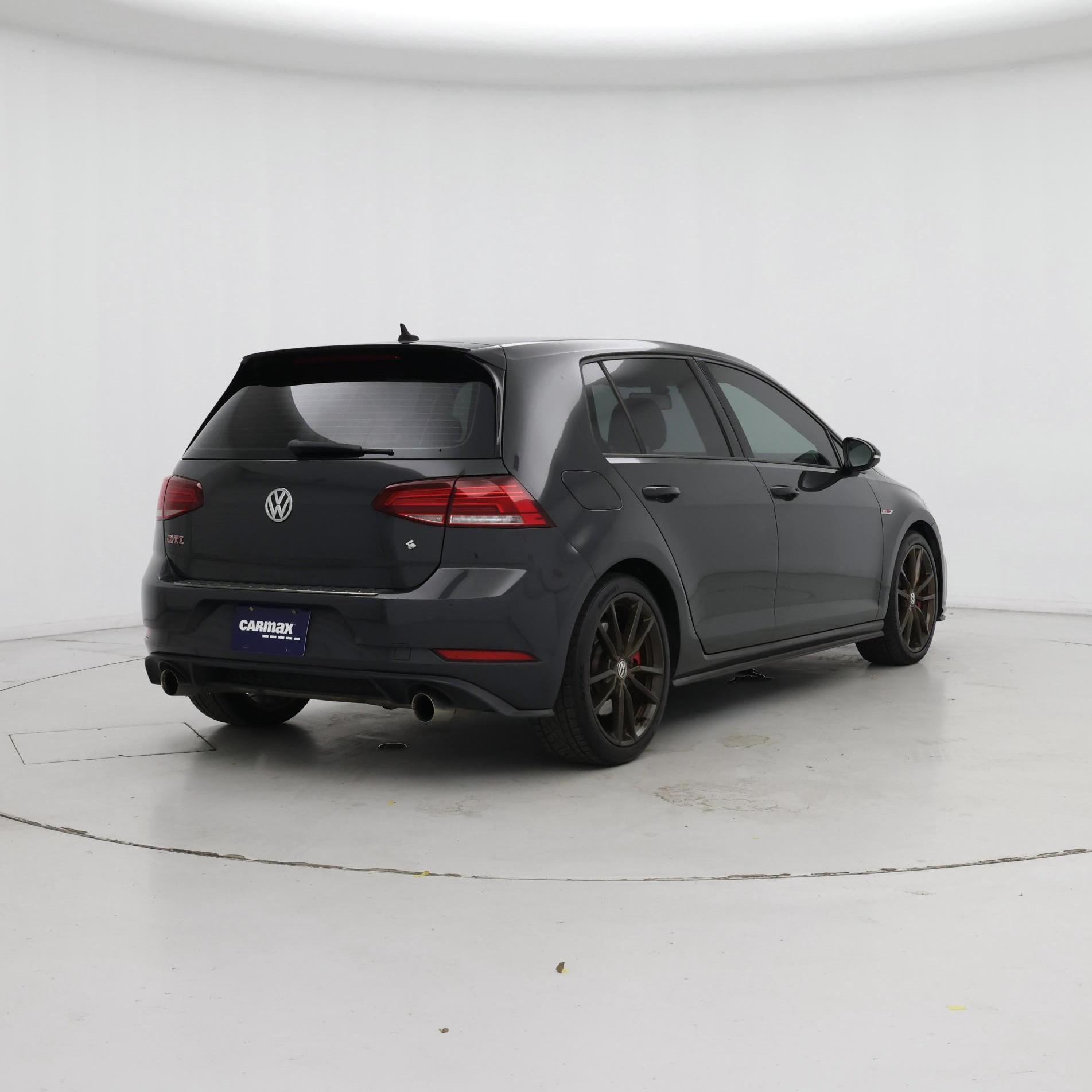 Thumbnail: 2019 Volkswagen Golf - 8
