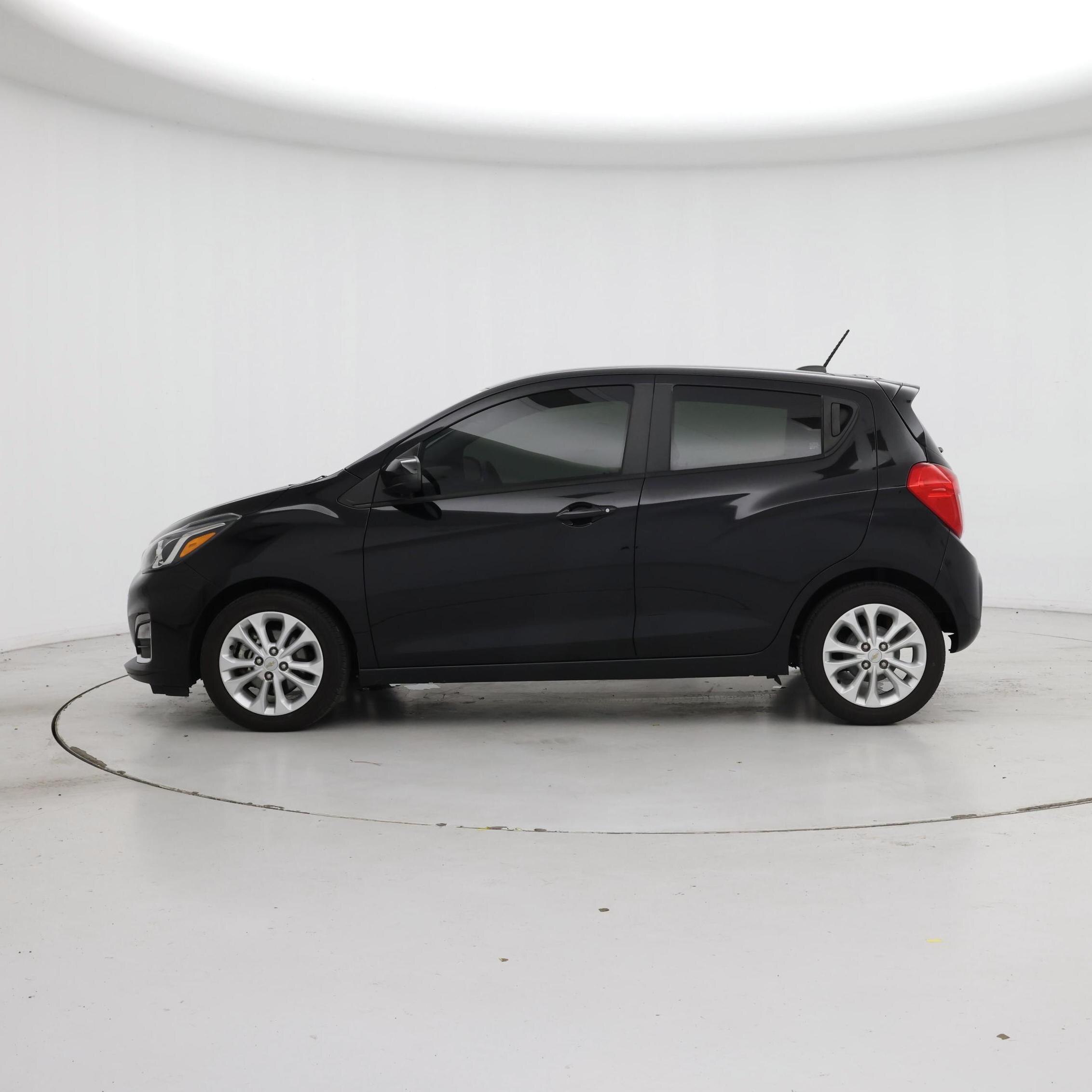 Thumbnail: 2020 Chevrolet Spark - 3