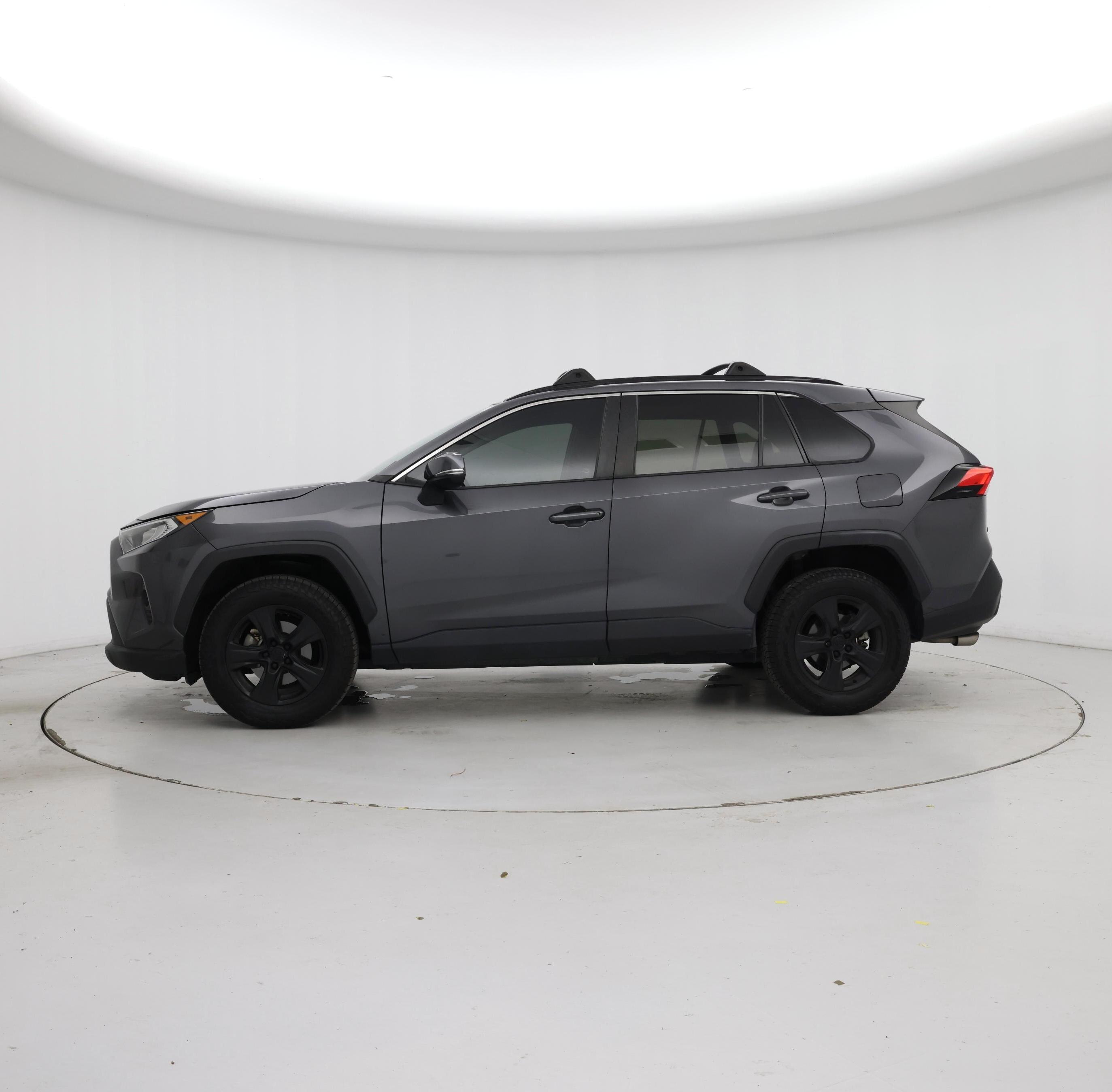 Thumbnail: 2020 Toyota RAV4 - 3
