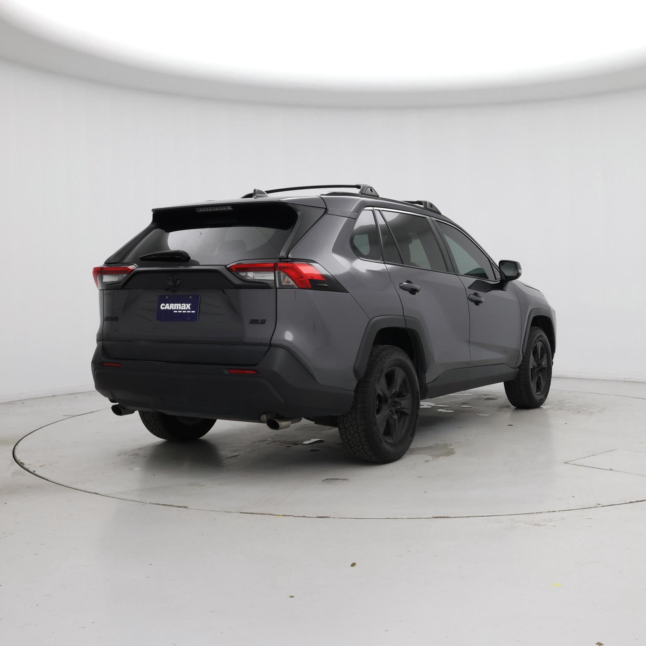 Thumbnail: 2020 Toyota RAV4 - 8