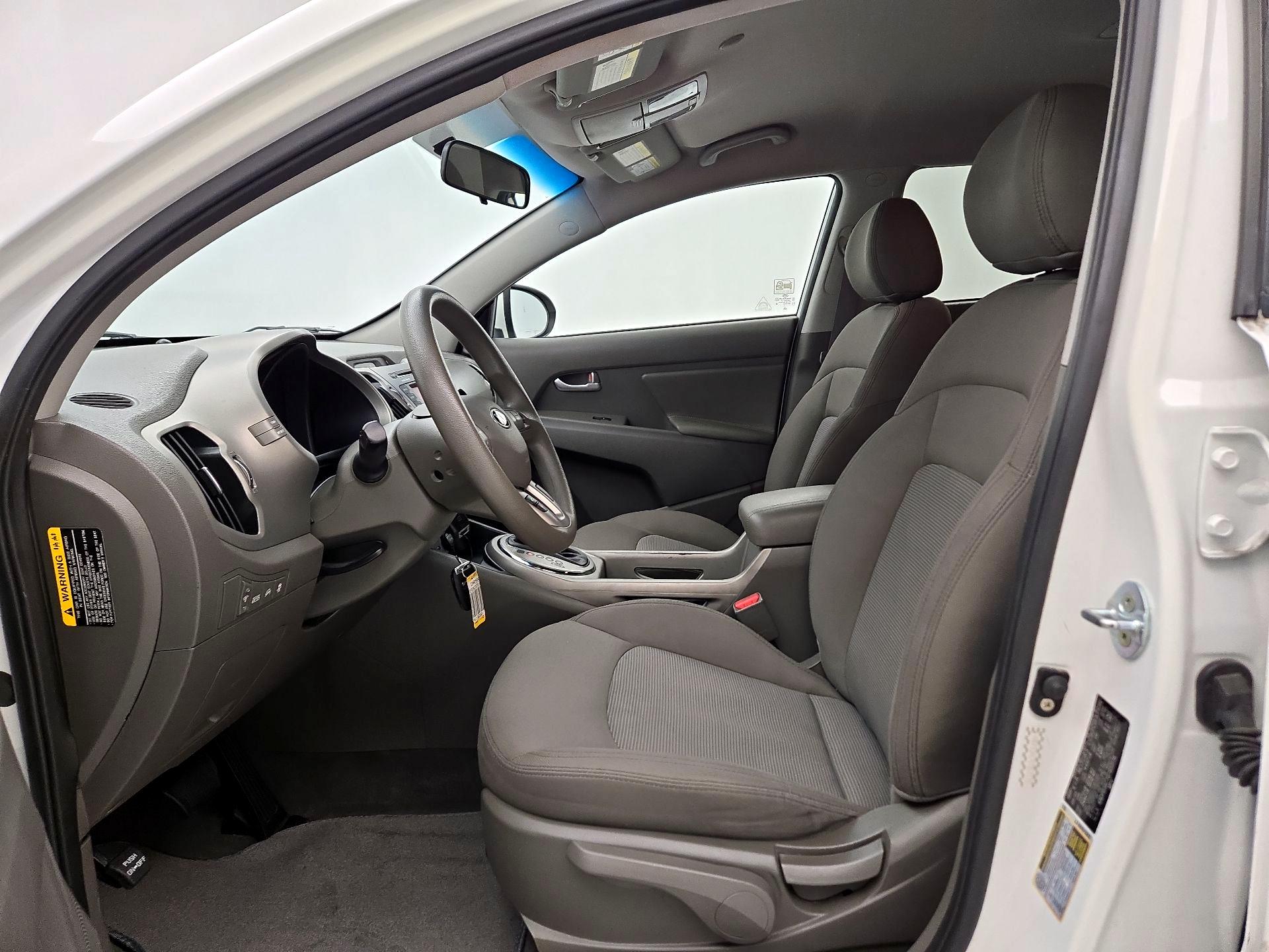 Thumbnail: 2016 Kia Sportage - 11
