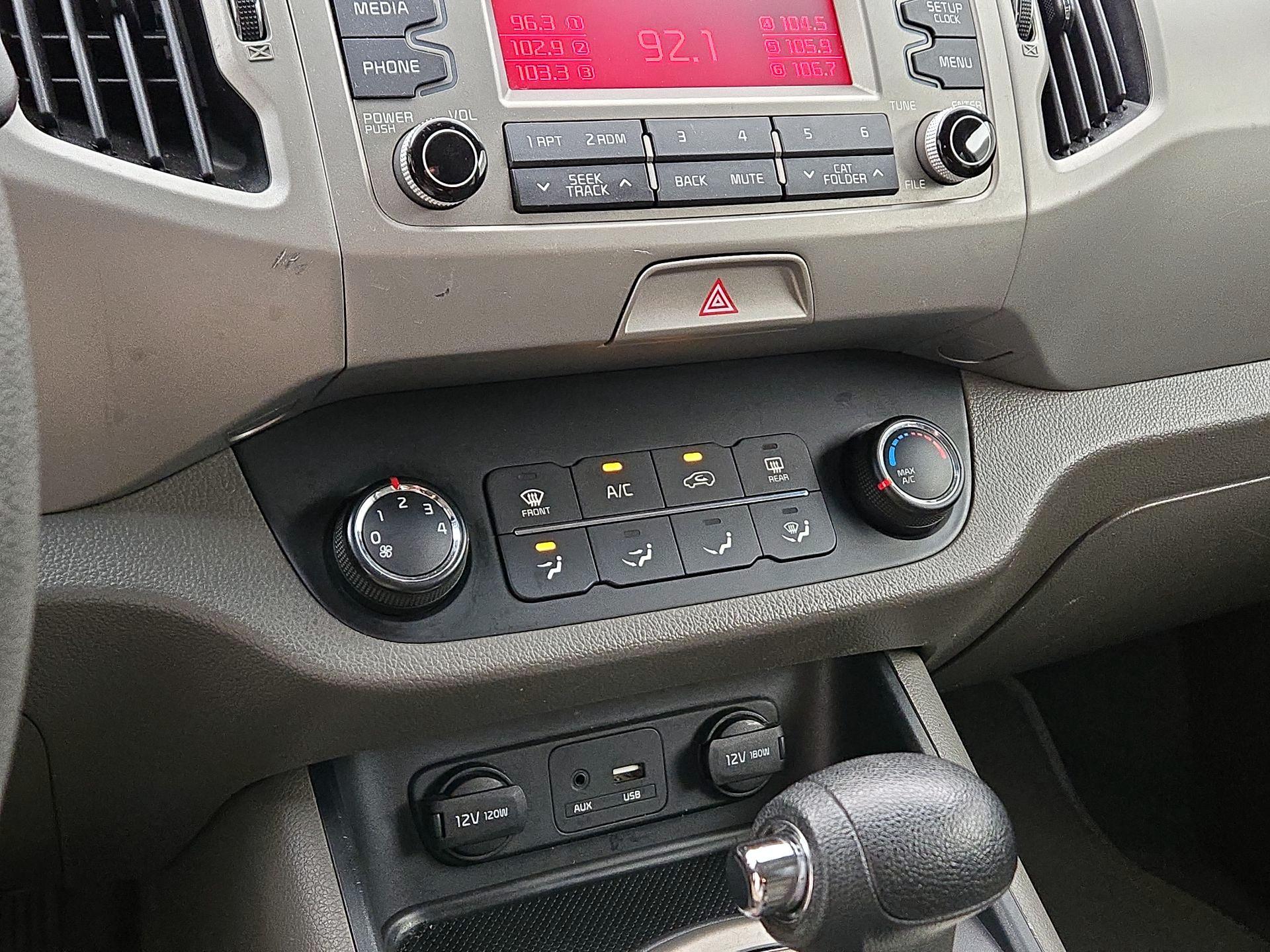 Thumbnail: 2016 Kia Sportage - 15