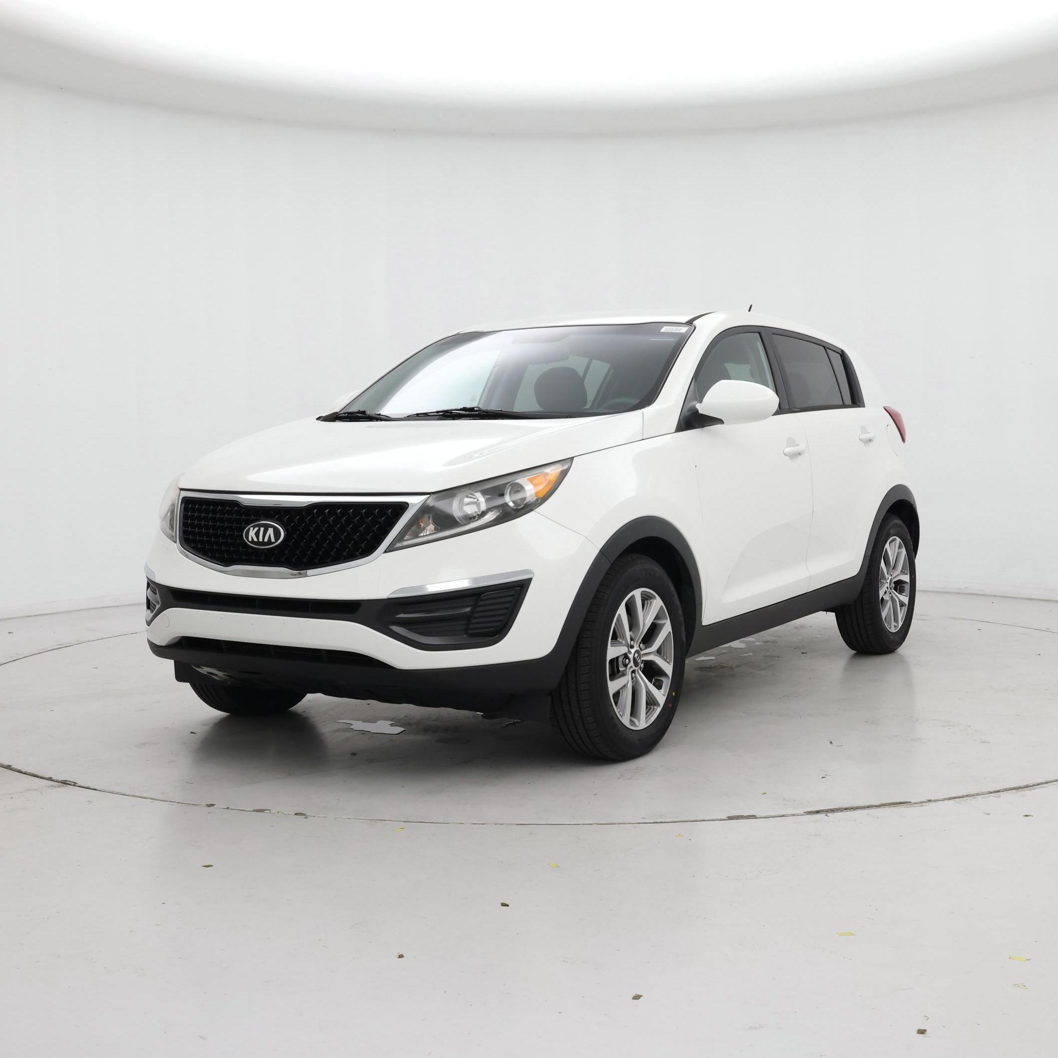 Thumbnail: 2016 Kia Sportage - 4