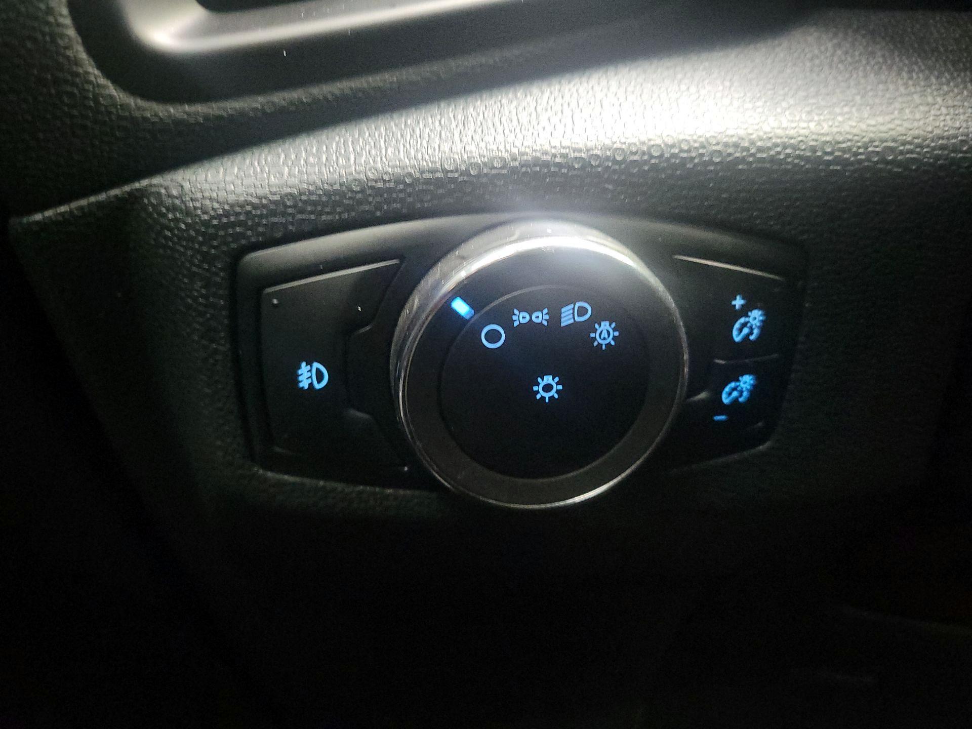 Thumbnail: 2021 Ford EcoSport - 13