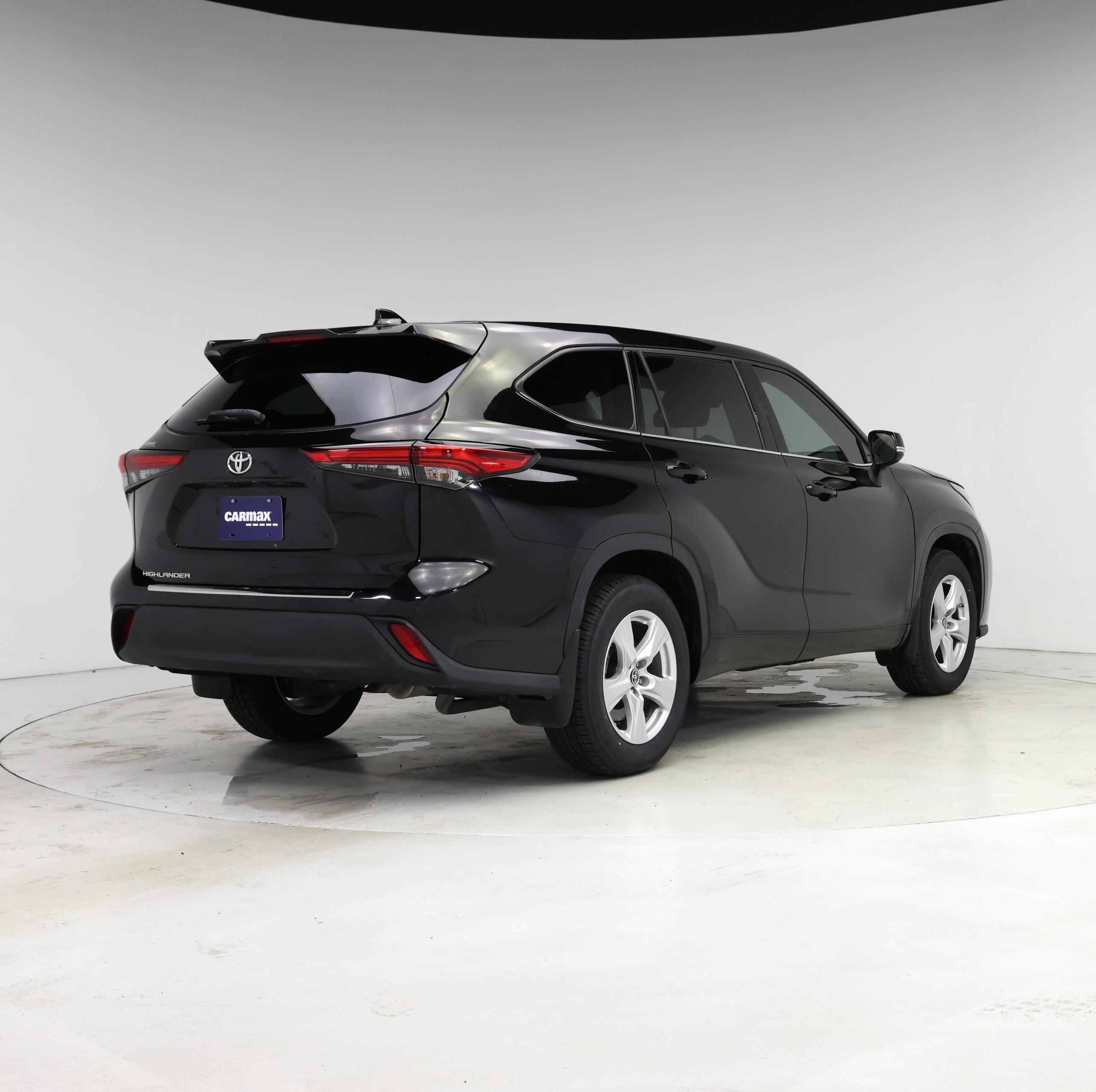 Thumbnail: 2021 Toyota Highlander - 8