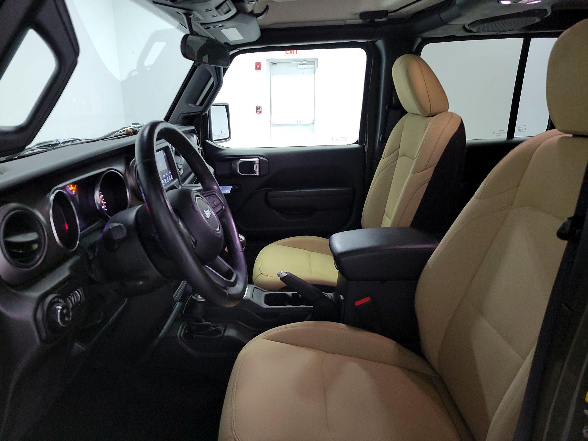 Thumbnail: 2022 Jeep Gladiator - 11