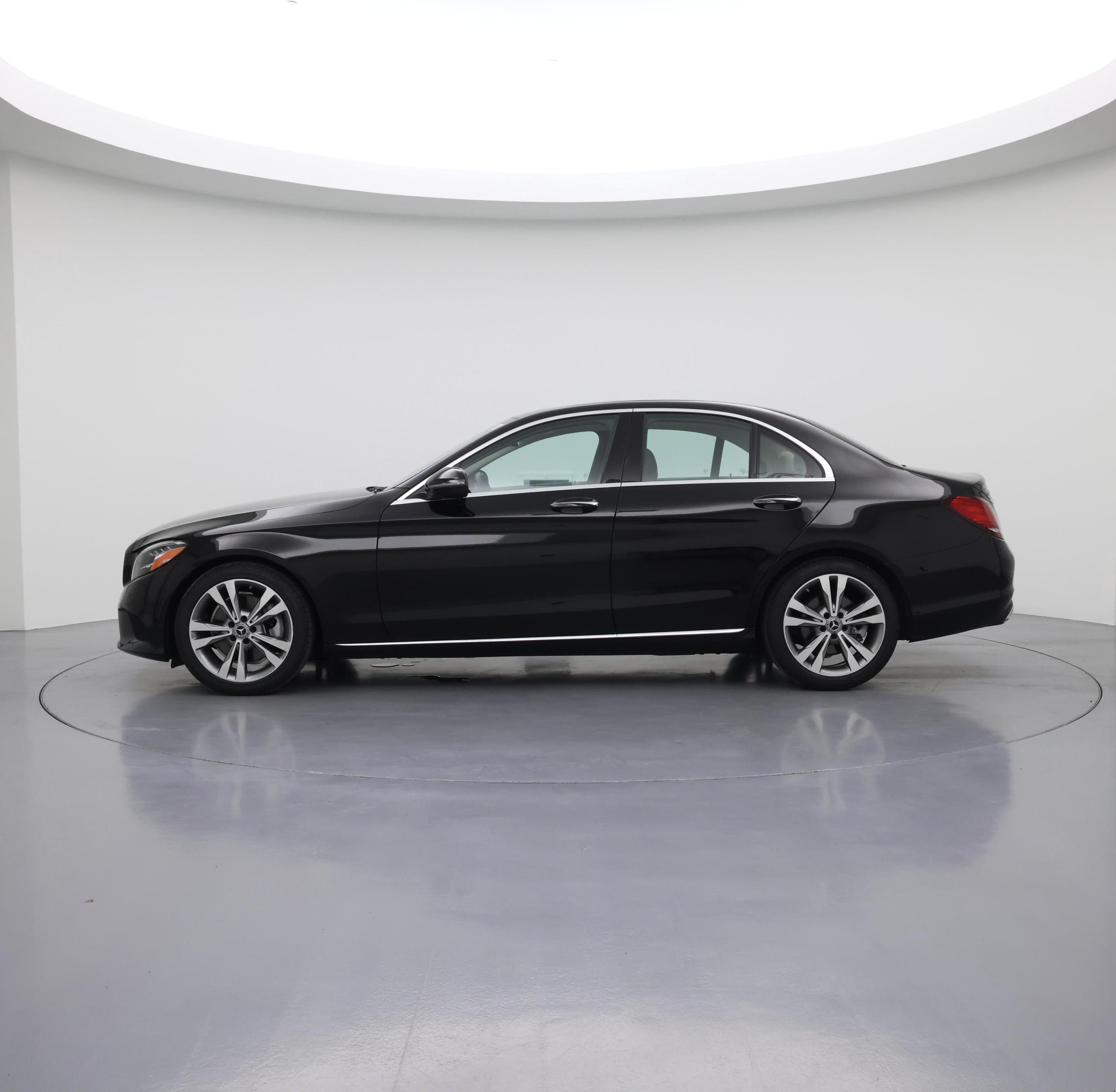 Thumbnail: 2020 Mercedes-Benz C-Class - 3