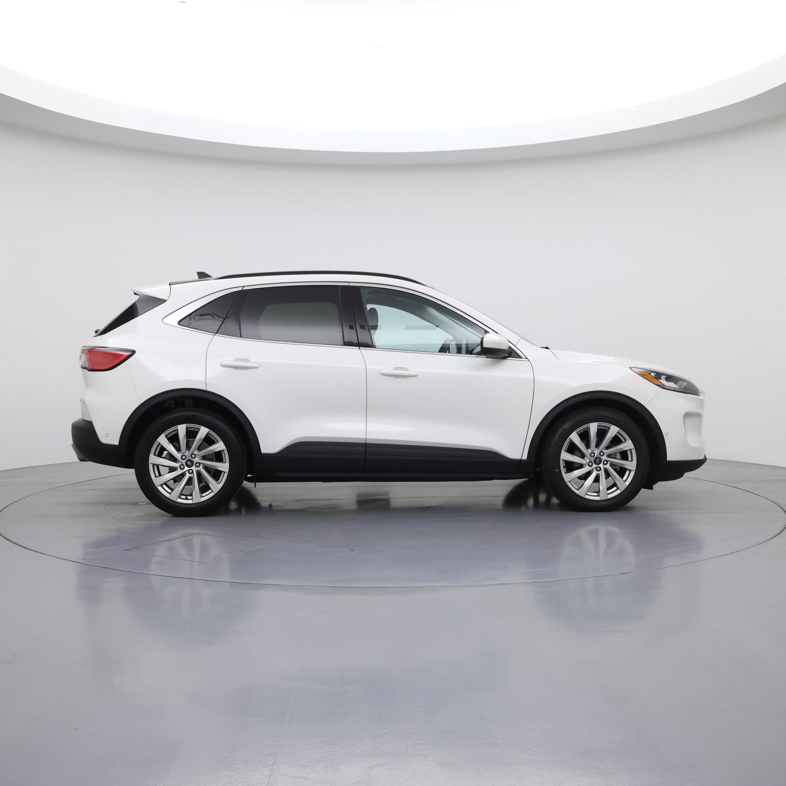 Thumbnail: 2021 Ford Escape - 7