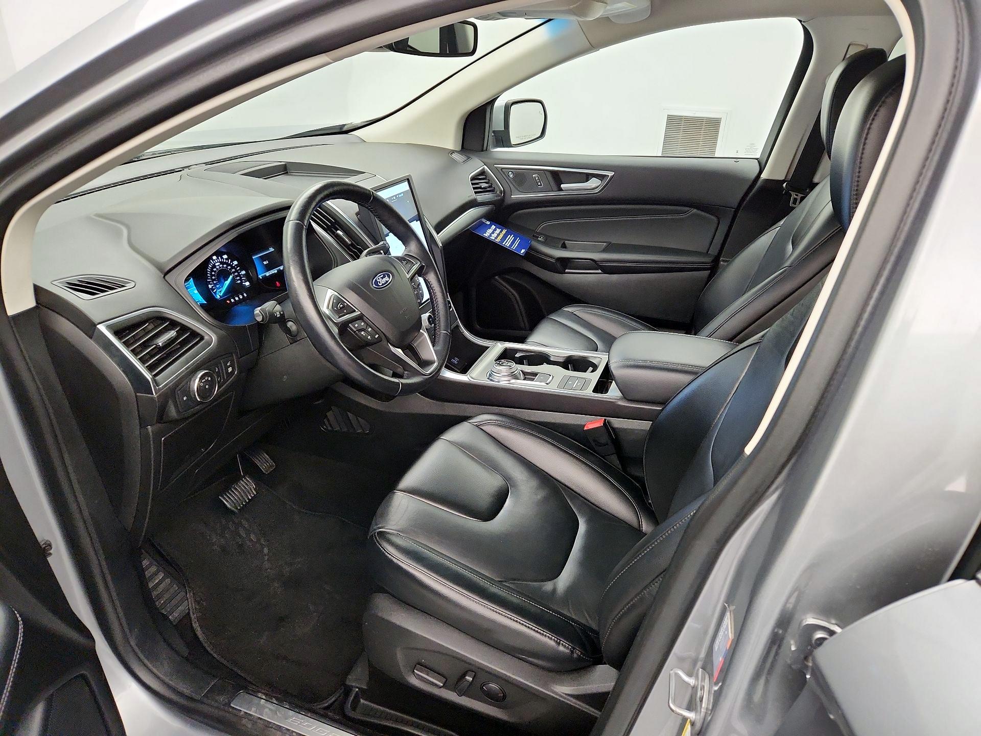 Thumbnail: 2022 Ford Edge - 11