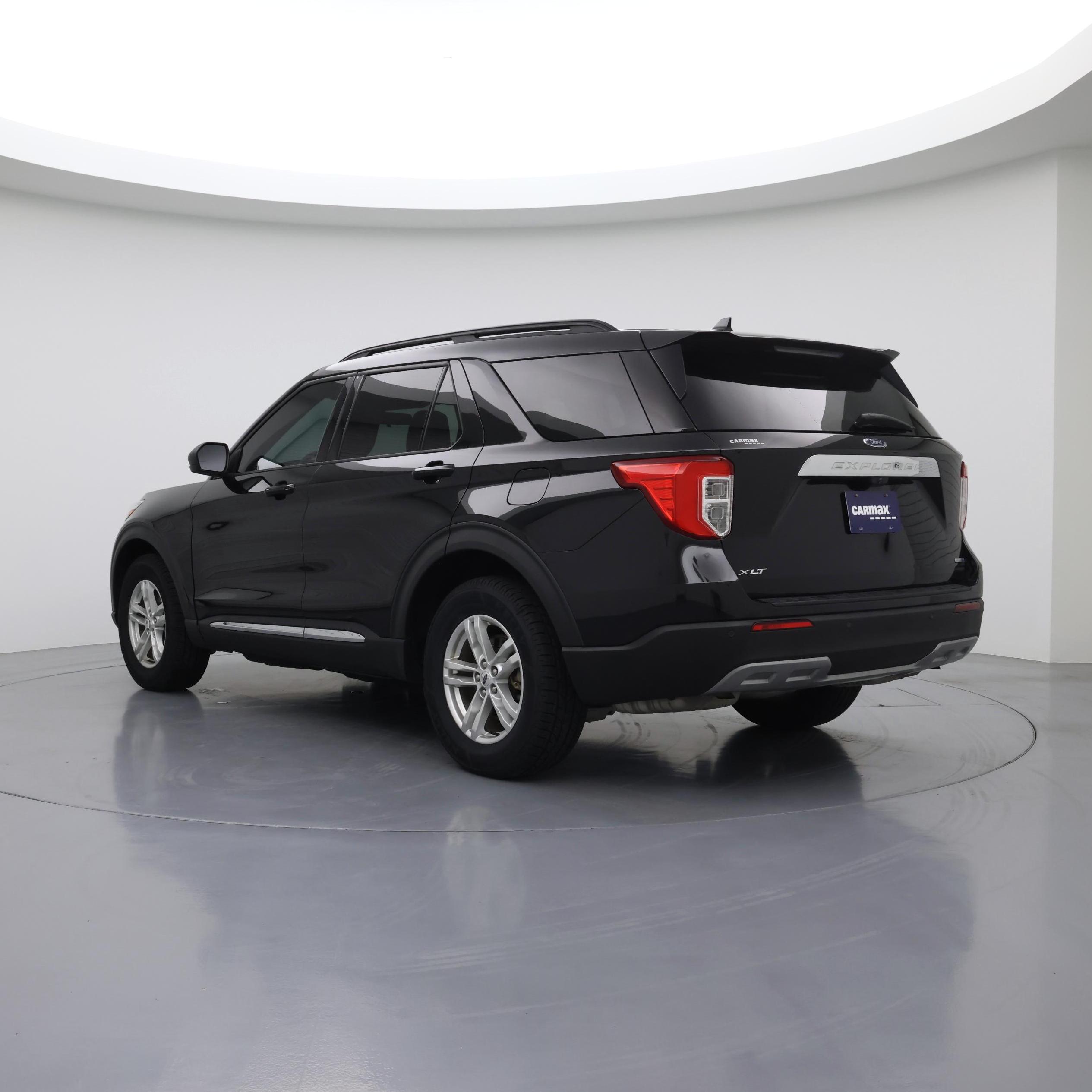 Thumbnail: 2020 Ford Explorer - 2
