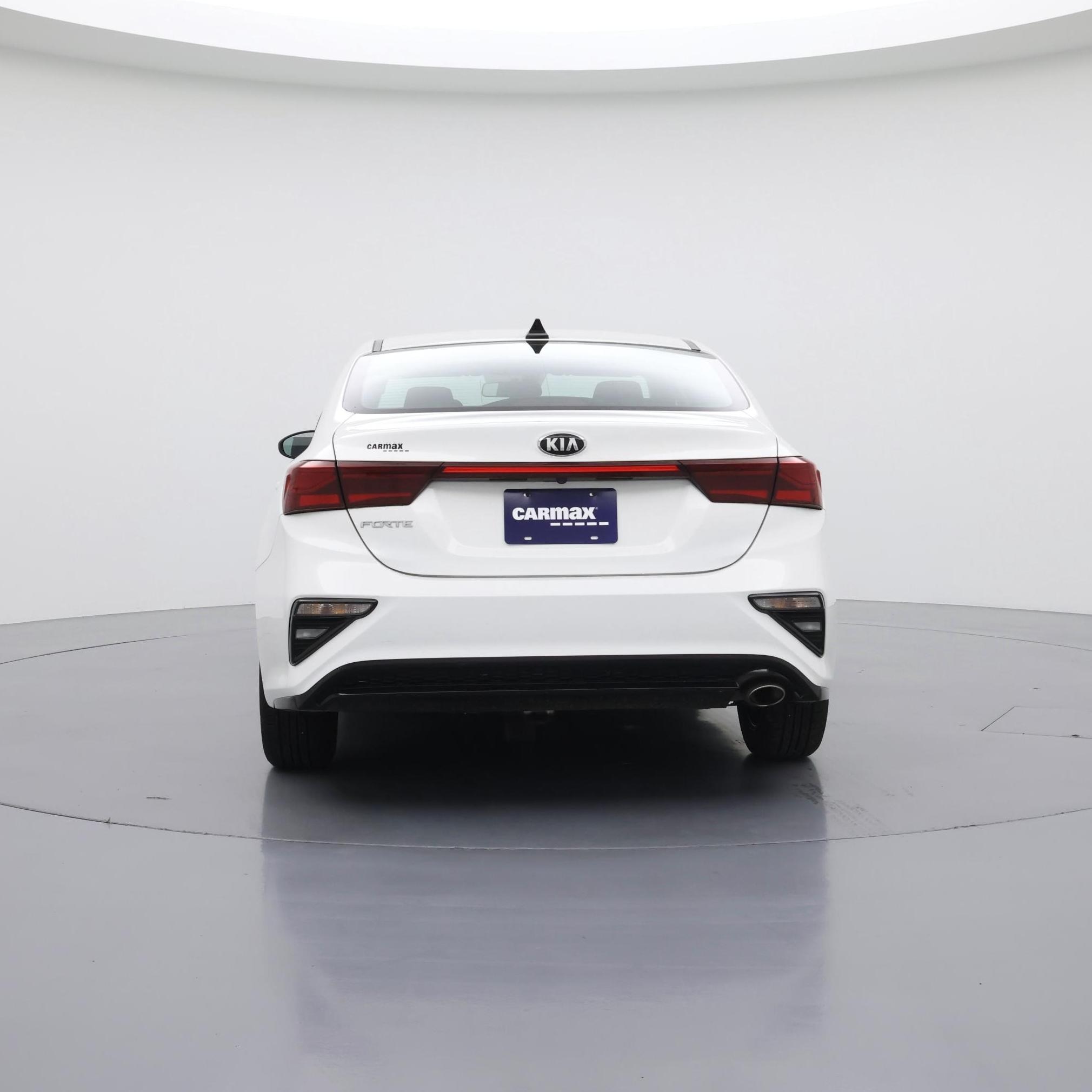 Thumbnail: 2021 Kia Forte - 6