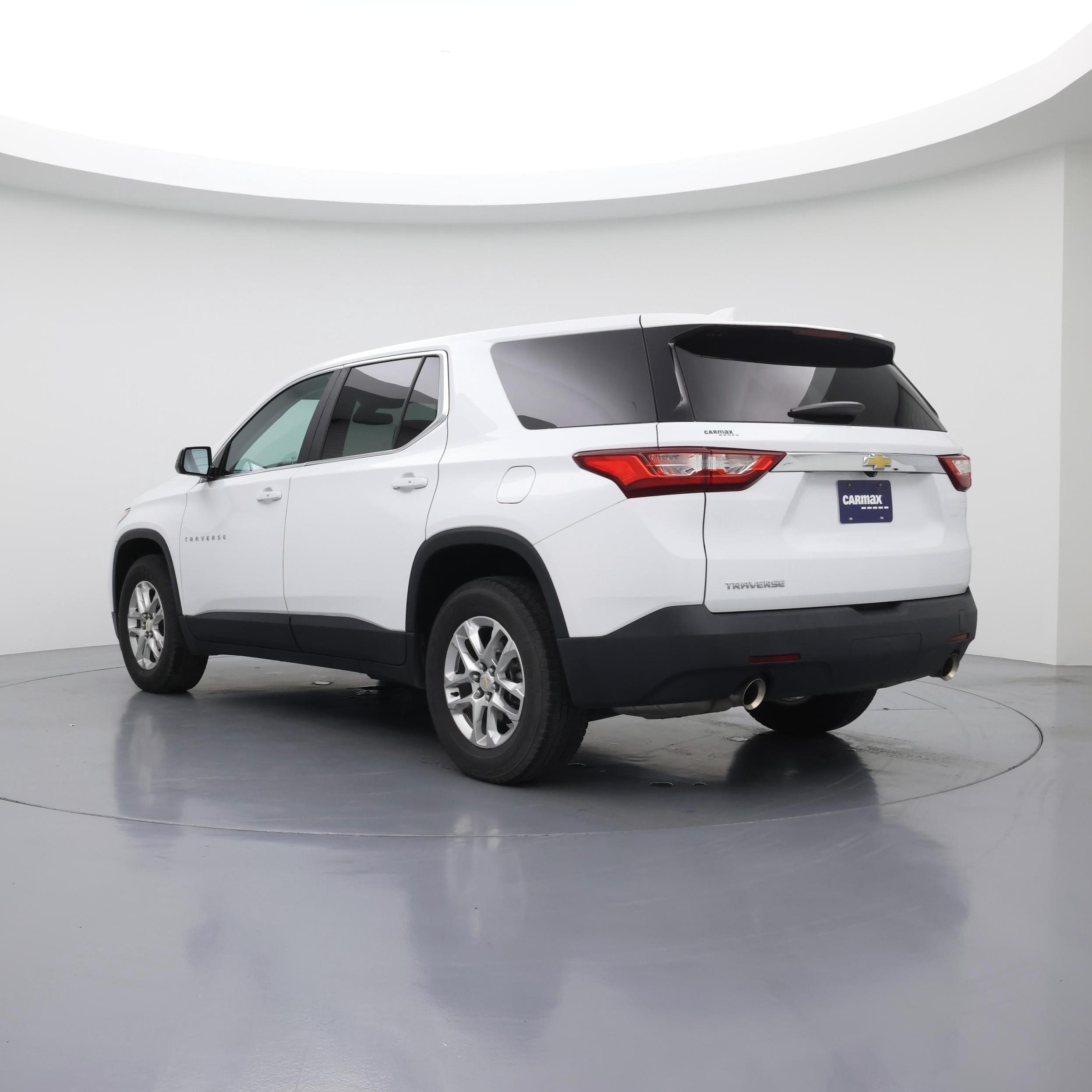 Thumbnail: 2020 Chevrolet Traverse - 2