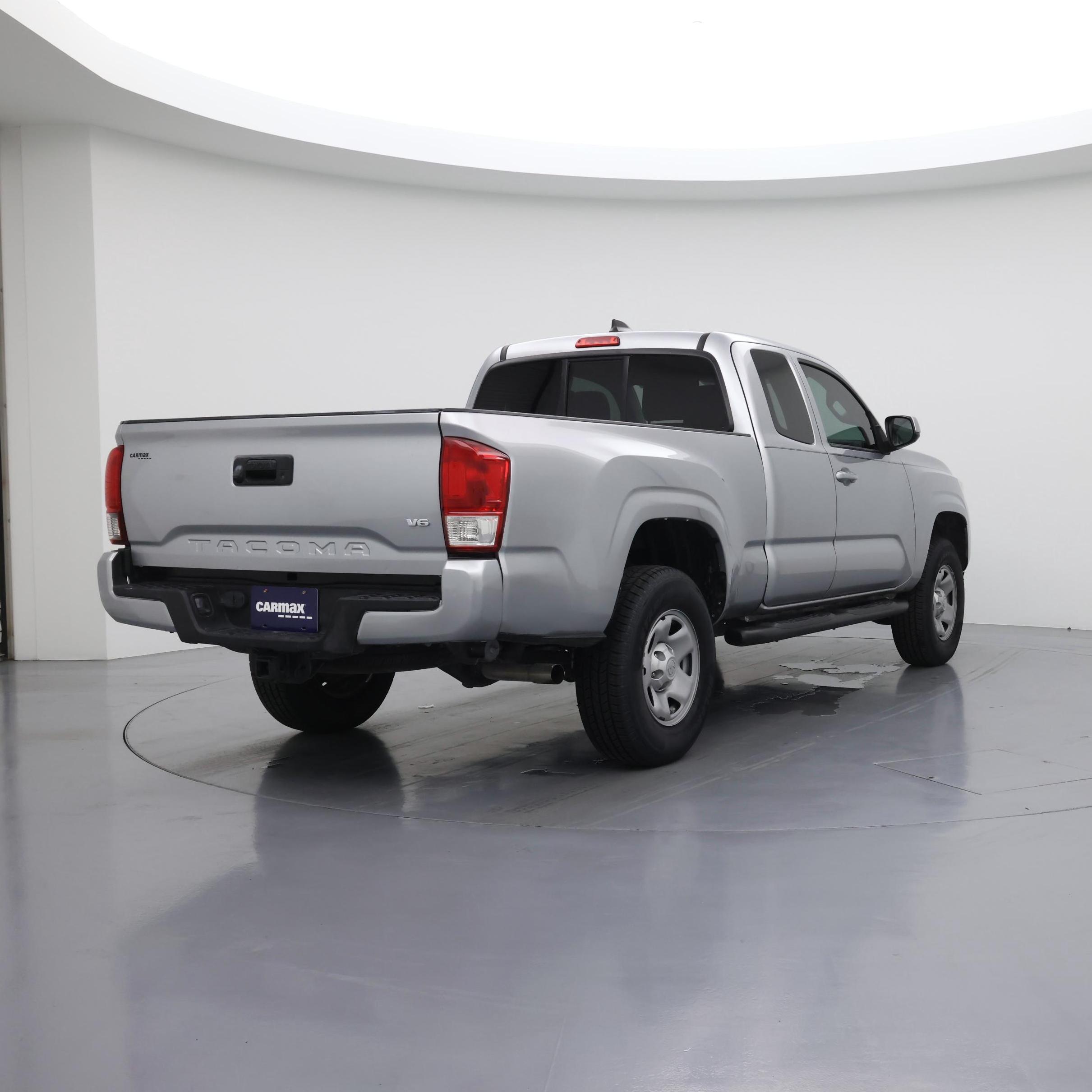 Thumbnail: 2022 Toyota Tacoma - 8