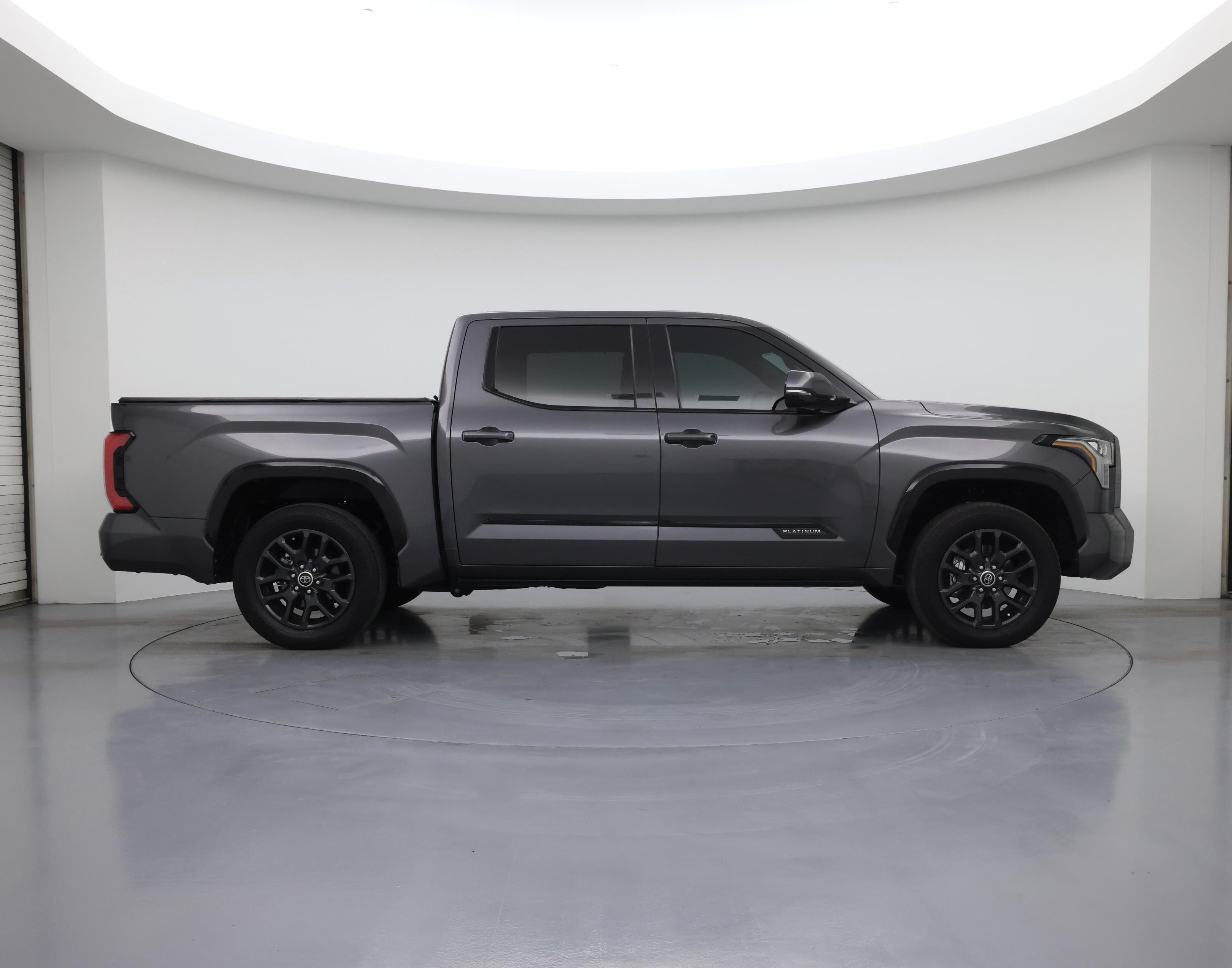 Thumbnail: 2022 Toyota Tundra - 7