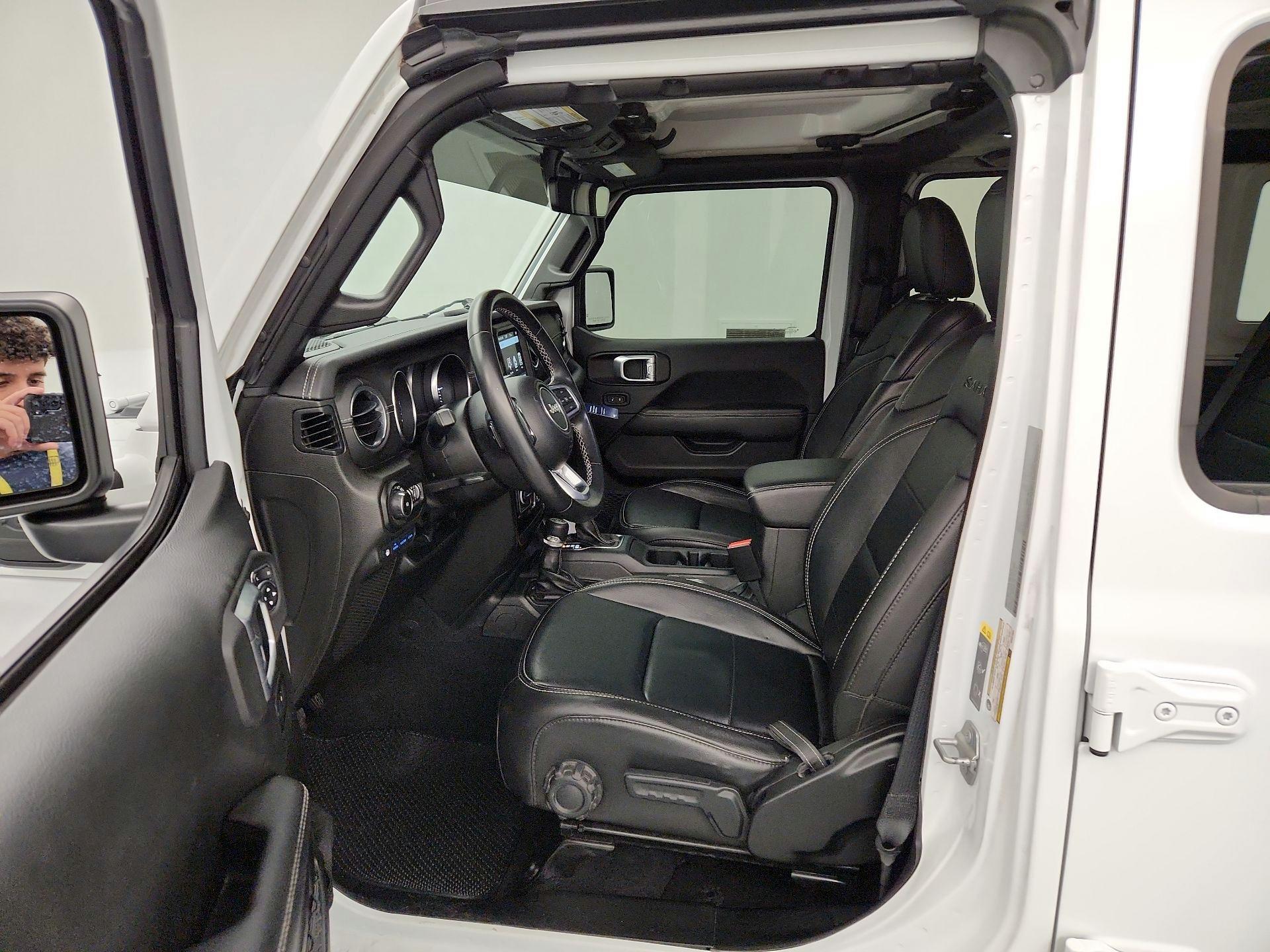 Thumbnail: 2021 Jeep Wrangler - 11