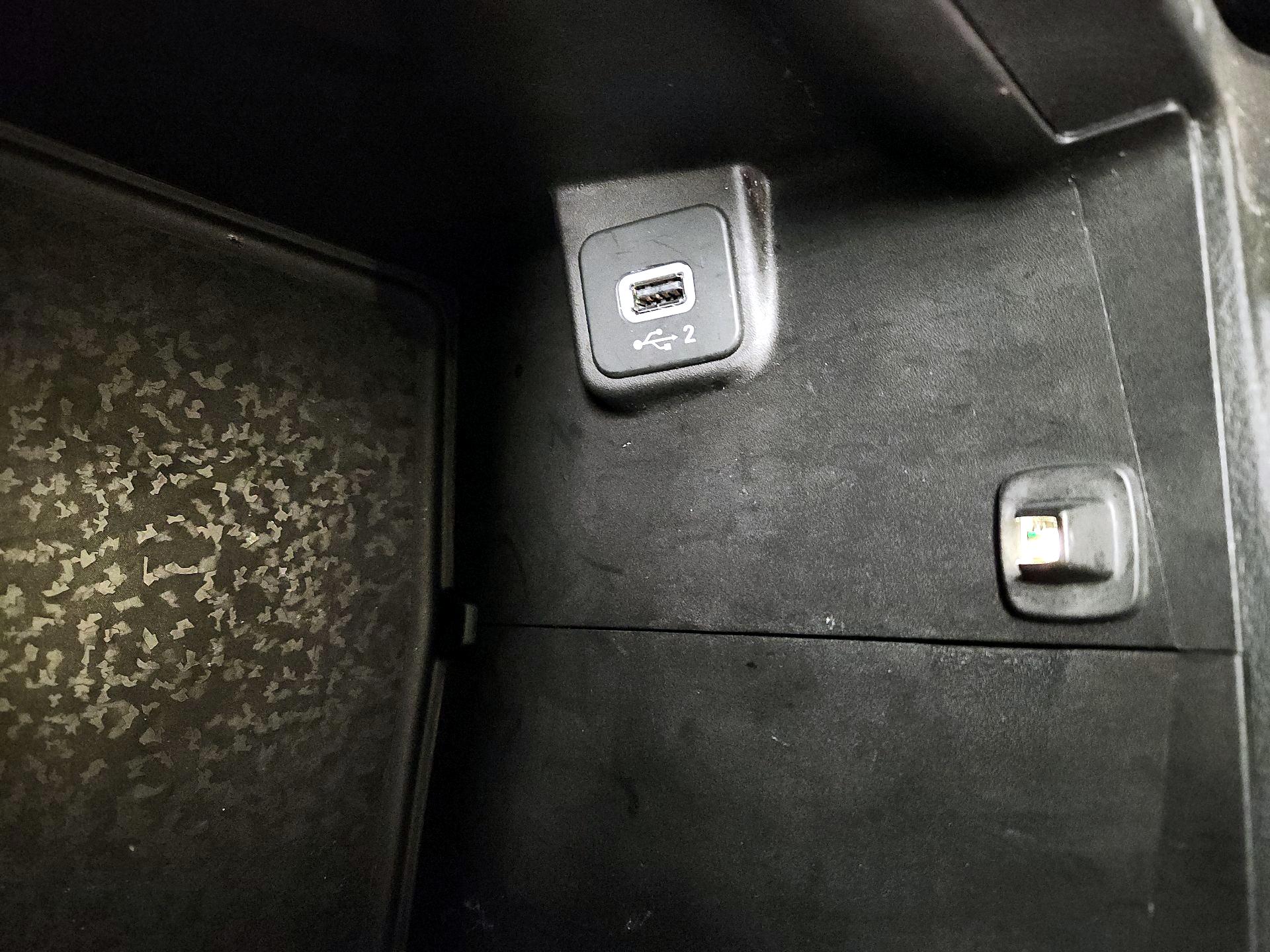 Thumbnail: 2021 Jeep Wrangler - 19