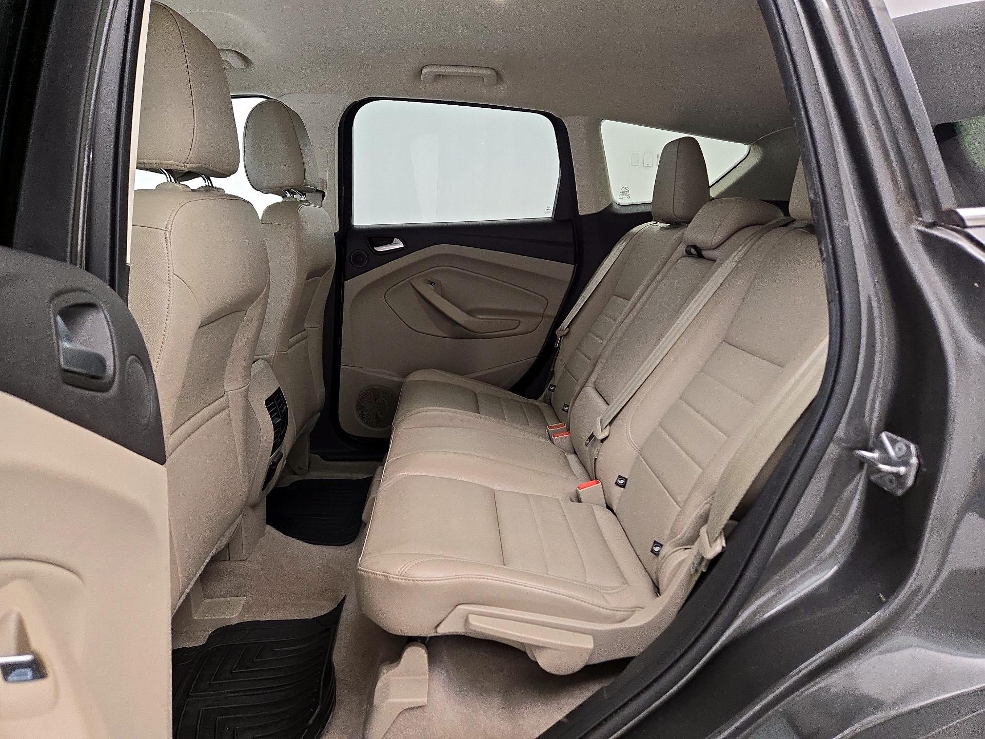 Thumbnail: 2016 Ford Escape - 18