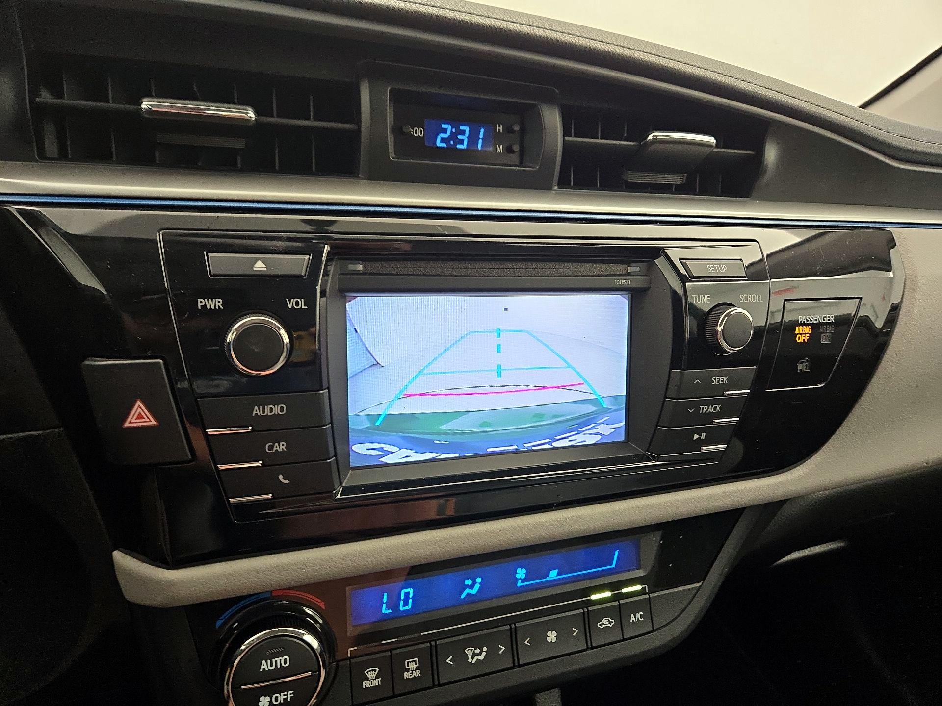 Thumbnail: 2016 Toyota Corolla - 14