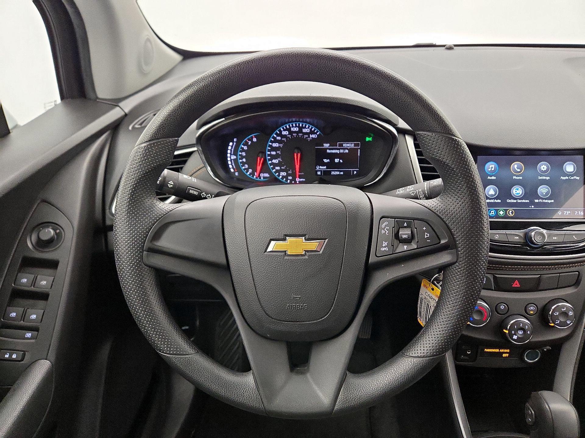 Thumbnail: 2018 Chevrolet Trax - 10