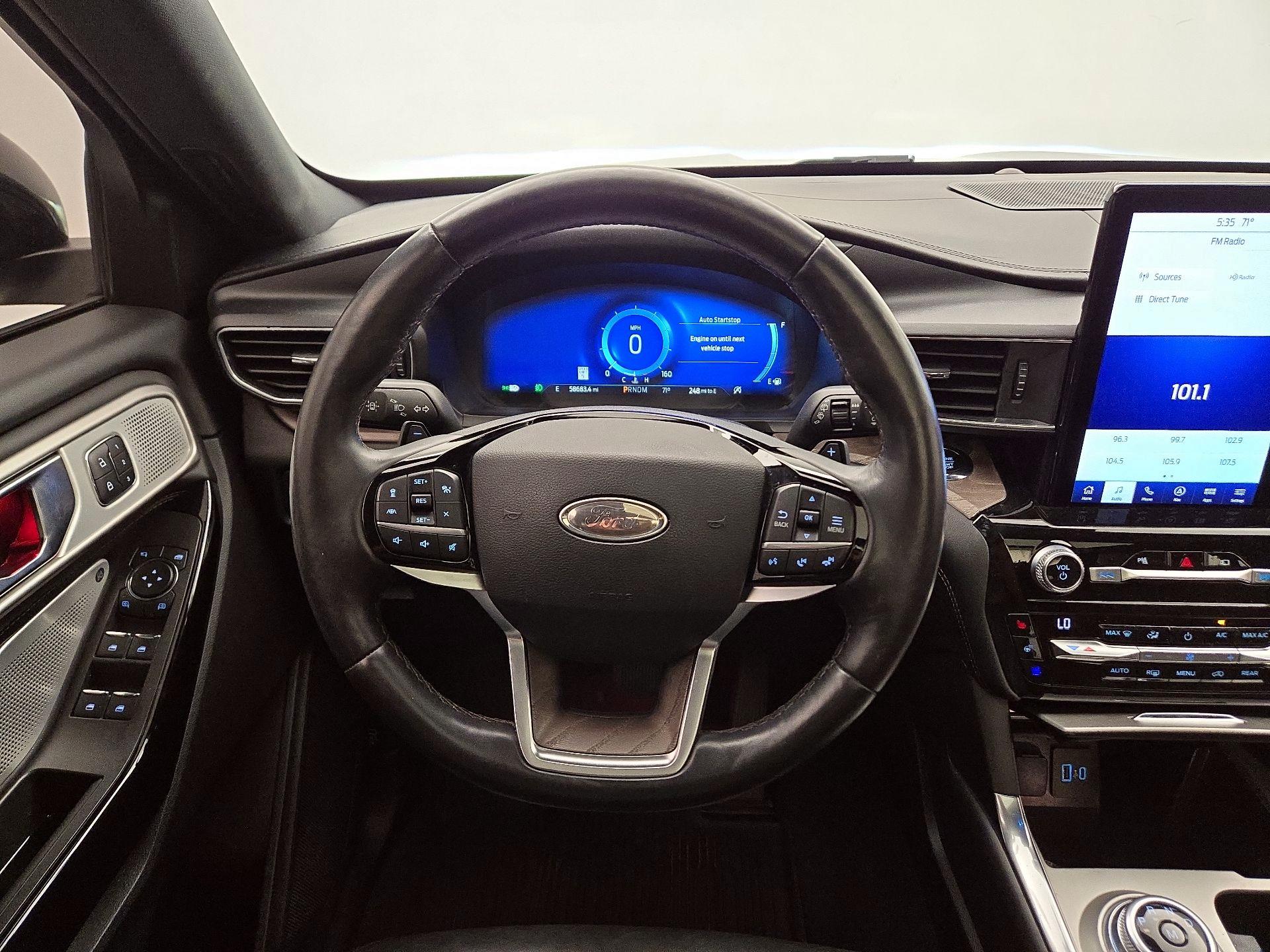 Thumbnail: 2021 Ford Explorer - 10