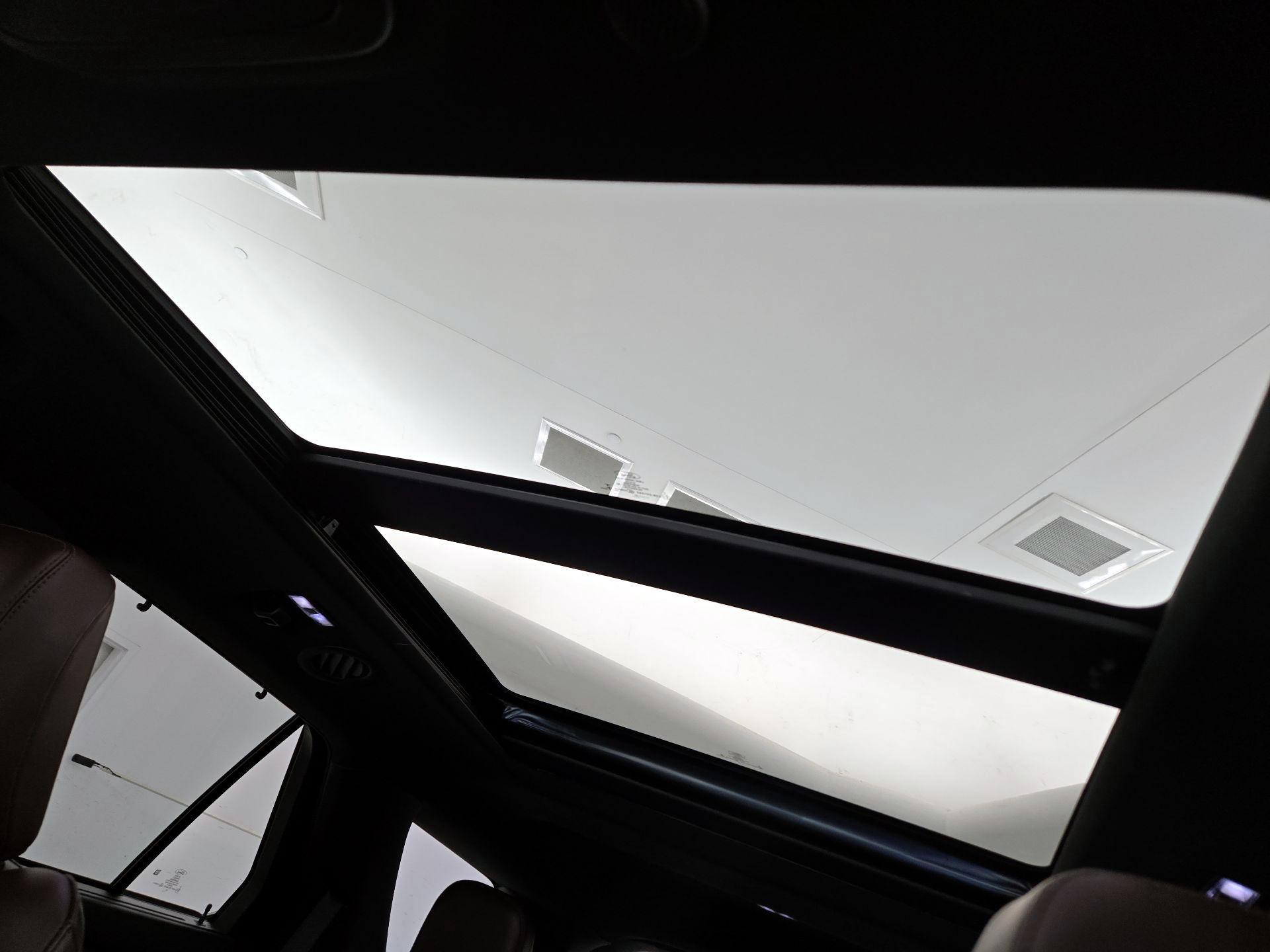 Thumbnail: 2021 Ford Explorer - 19