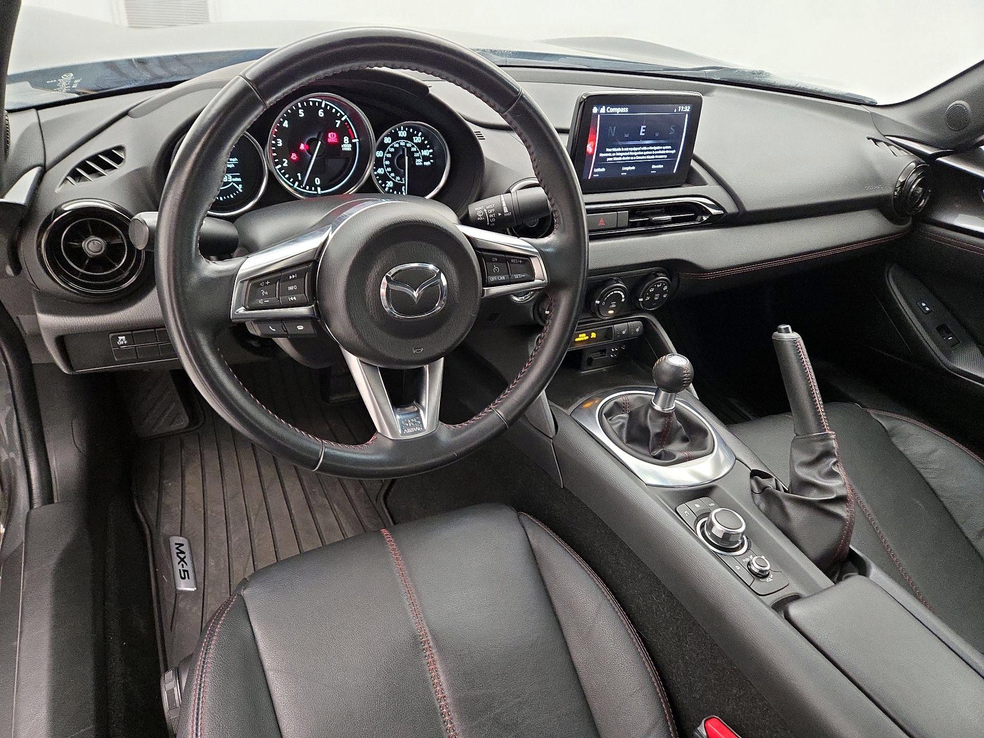 Thumbnail: 2019 Mazda MX-5 Miata - 9