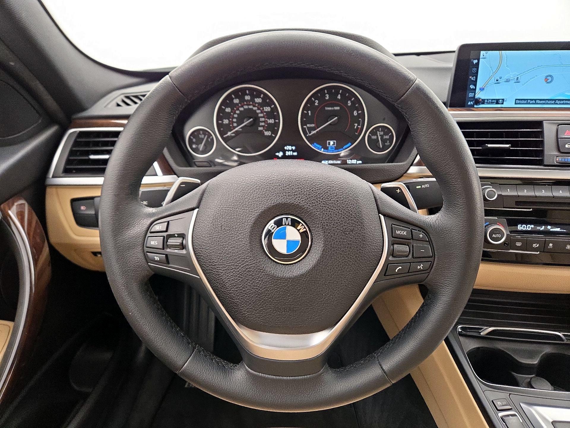 Thumbnail: 2017 BMW 3 Series - 10