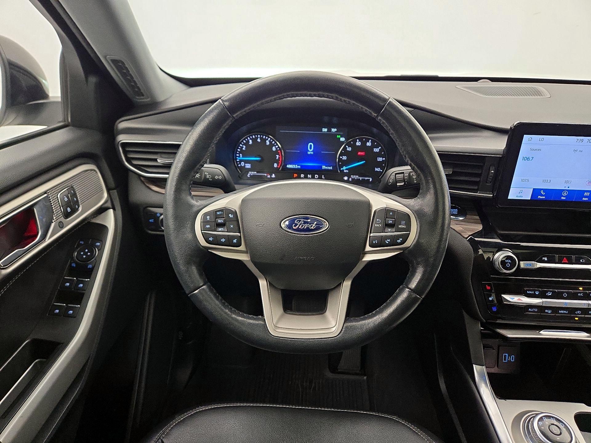 Thumbnail: 2022 Ford Explorer - 10